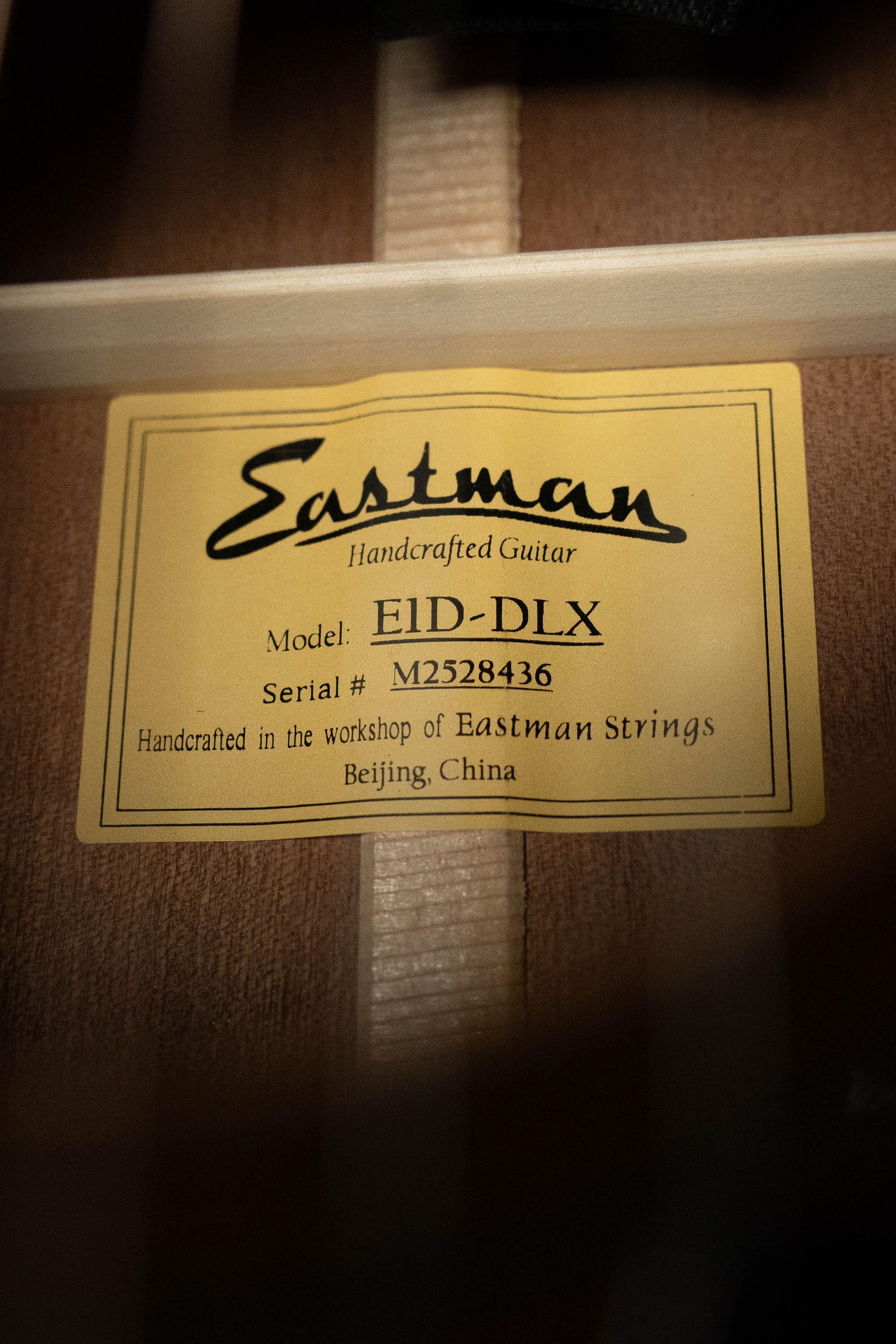 Eastman E1D-DLX Sitka/Sapele Dreadnought Guitar w/Fishman Pickup #8436