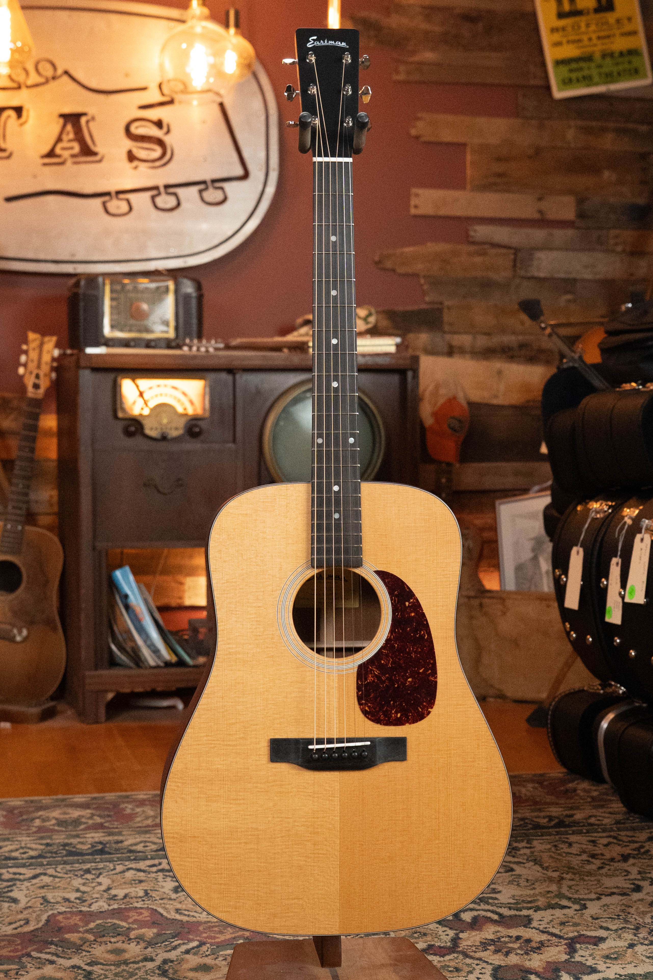 Eastman E1D Sitka/Sapele Dreadnought Acoustic Guitar #9508