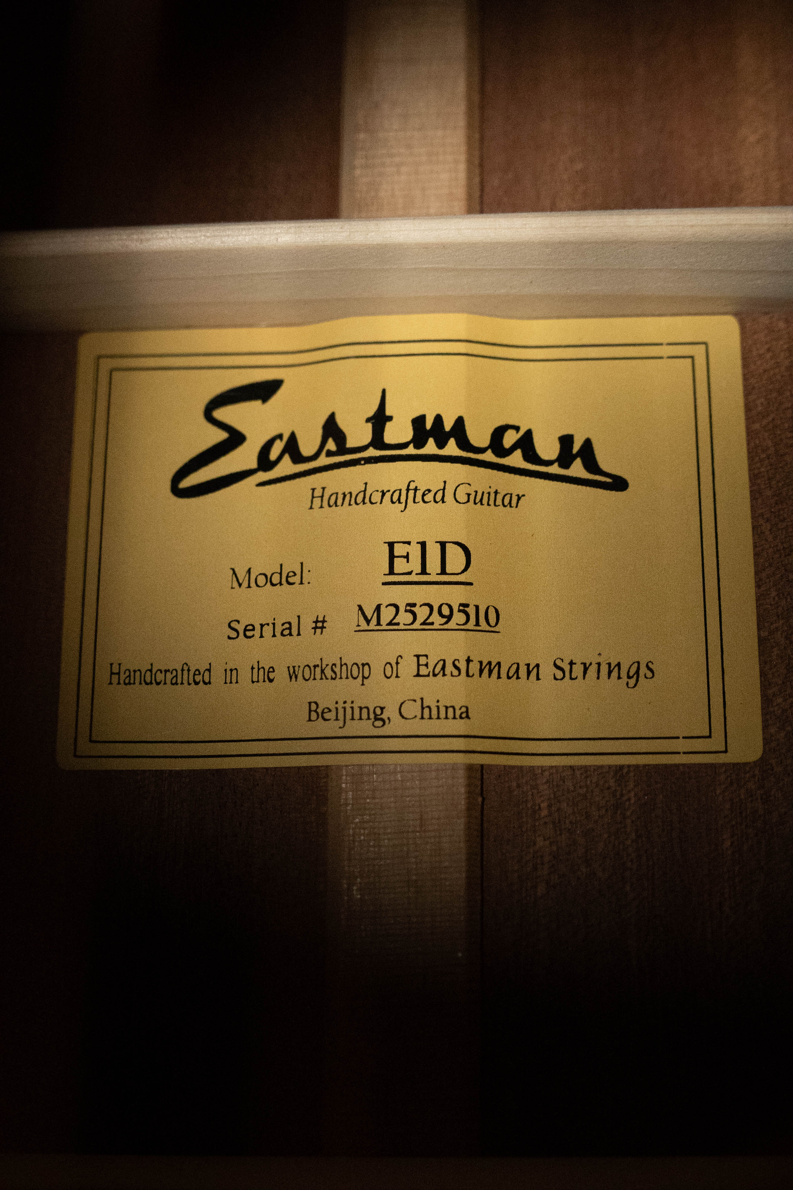 Eastman E1D Sitka/Sapele Dreadnought Acoustic Guitar #9510