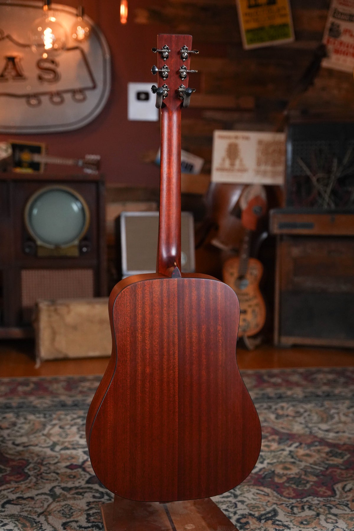 Eastman E1D Sitka/Sapele Dreadnought Acoustic Guitar #9728