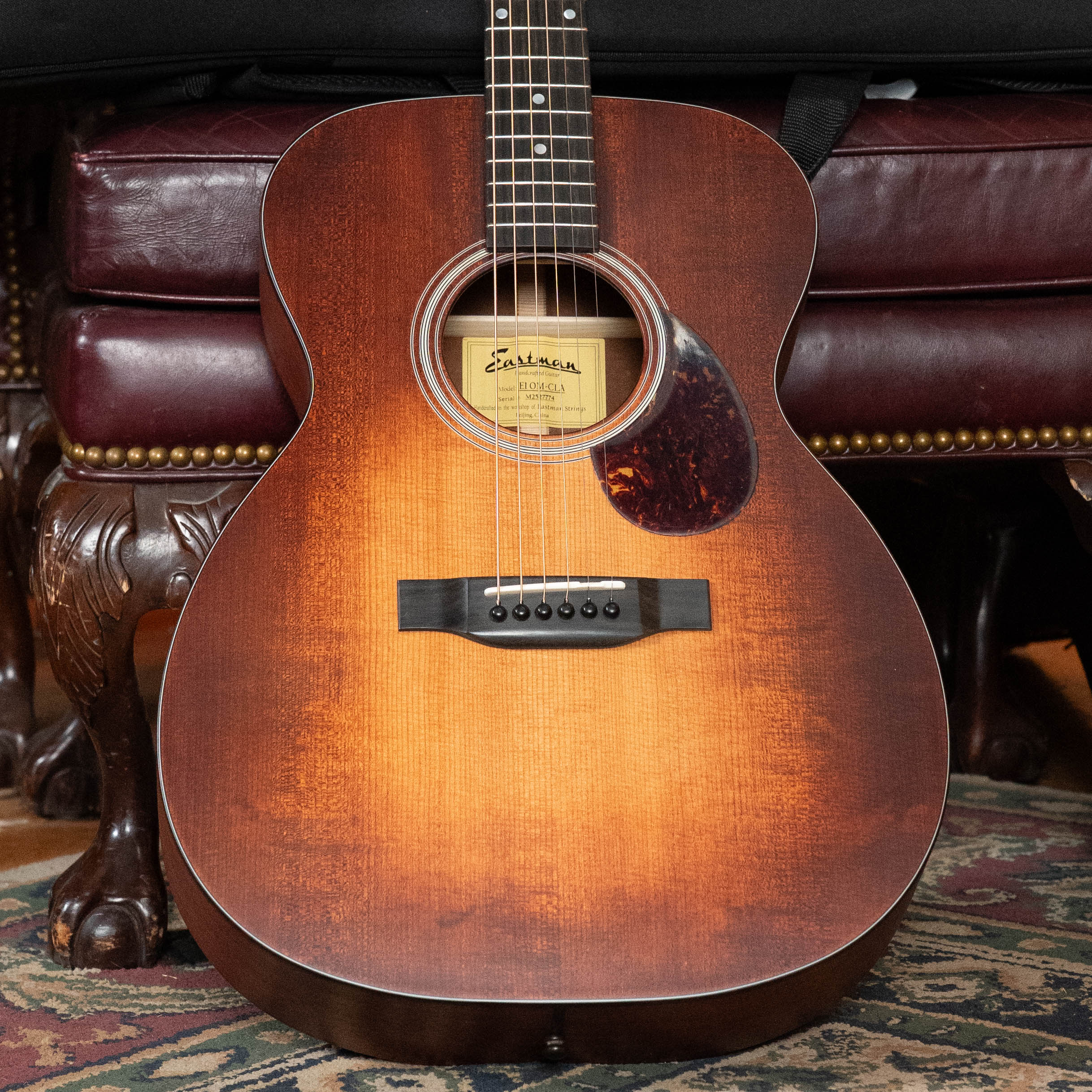 Eastman E1OM-CLA All Solid Sitka/Sapele Classic Finish Orchestra Model Acoustic Guitar #7774