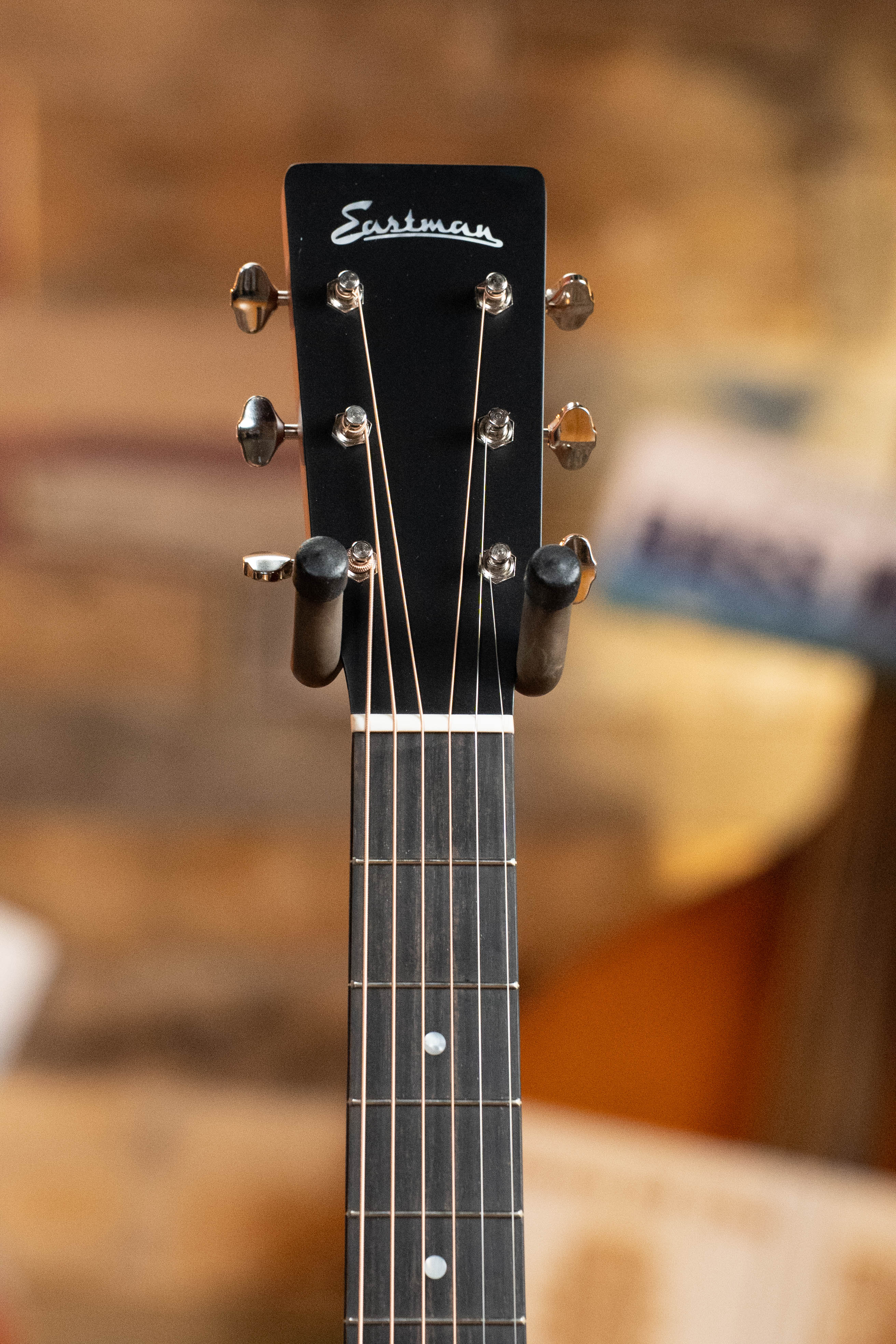 Eastman E1OM-CLA All Solid Sitka/Sapele Classic Finish Orchestra Model Acoustic Guitar #7774