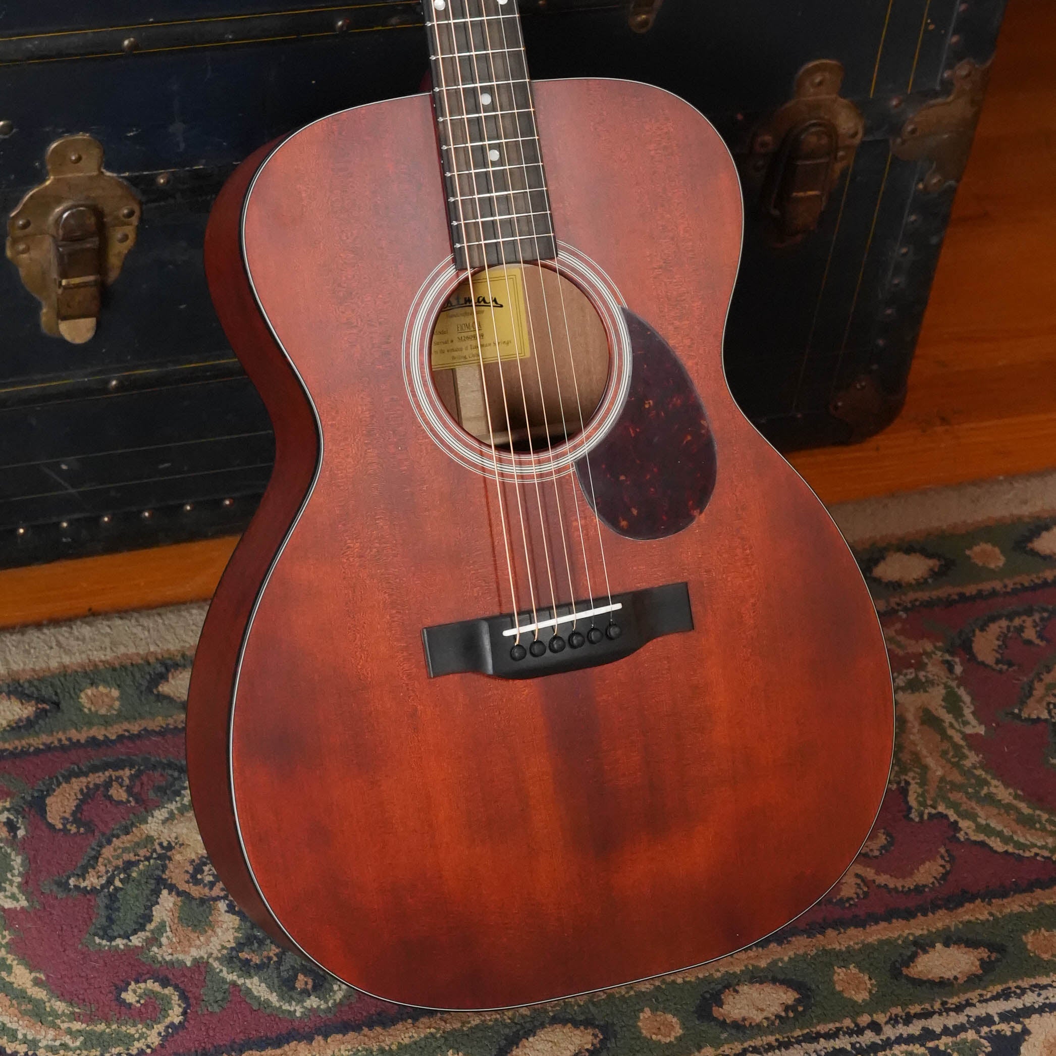 Eastman E1OM-CLA All Solid Sitka/Sapele Classic Finish Orchestra Model Acoustic Guitar #9269