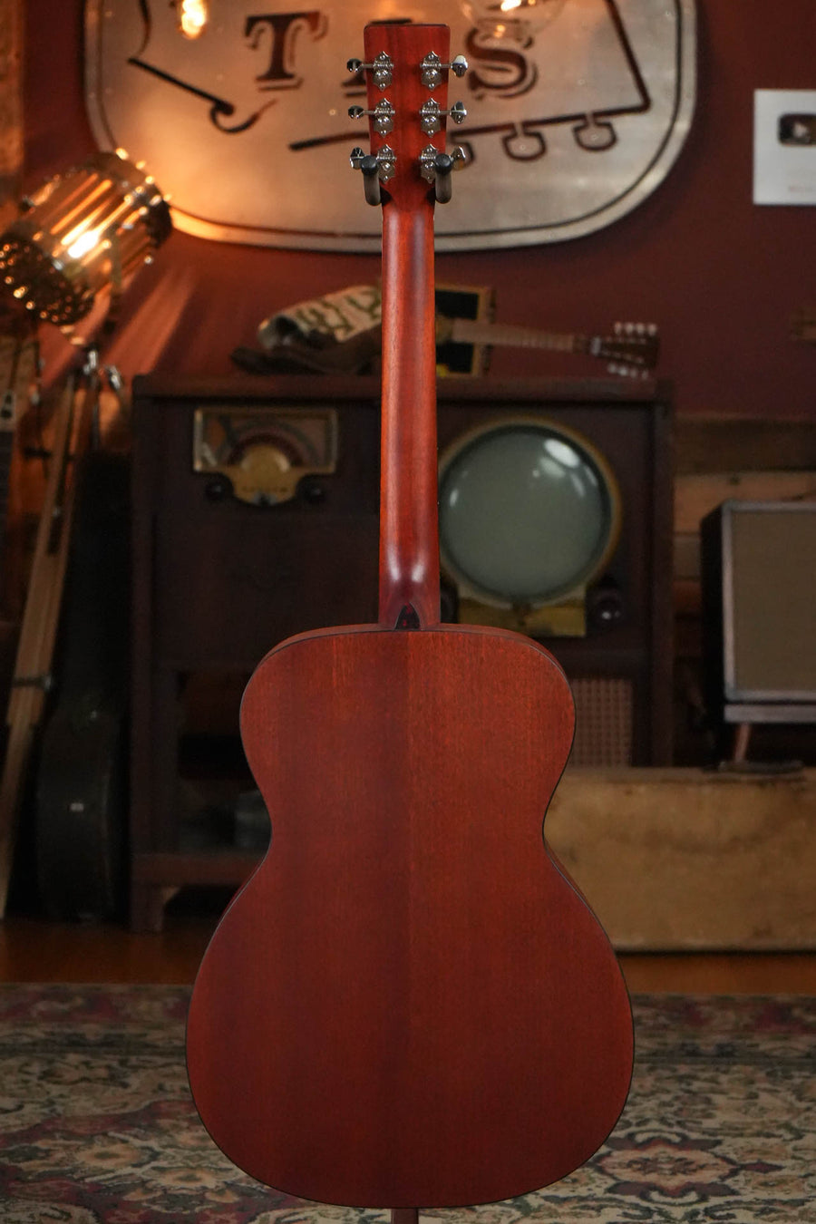 Eastman E1OM-CLA Classic Finish Orchestra Model Acoustic Guitar #1353