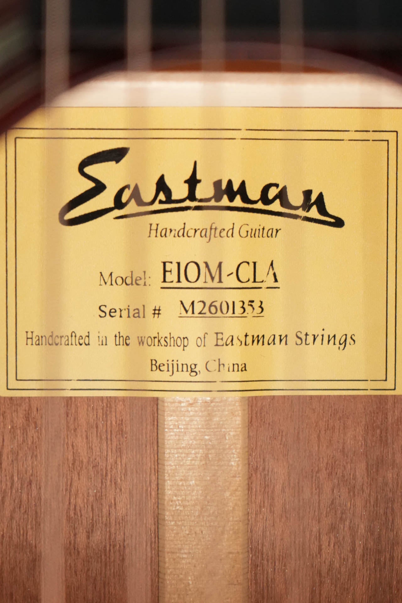 Eastman E1OM-CLA Classic Finish Orchestra Model Acoustic Guitar #1353
