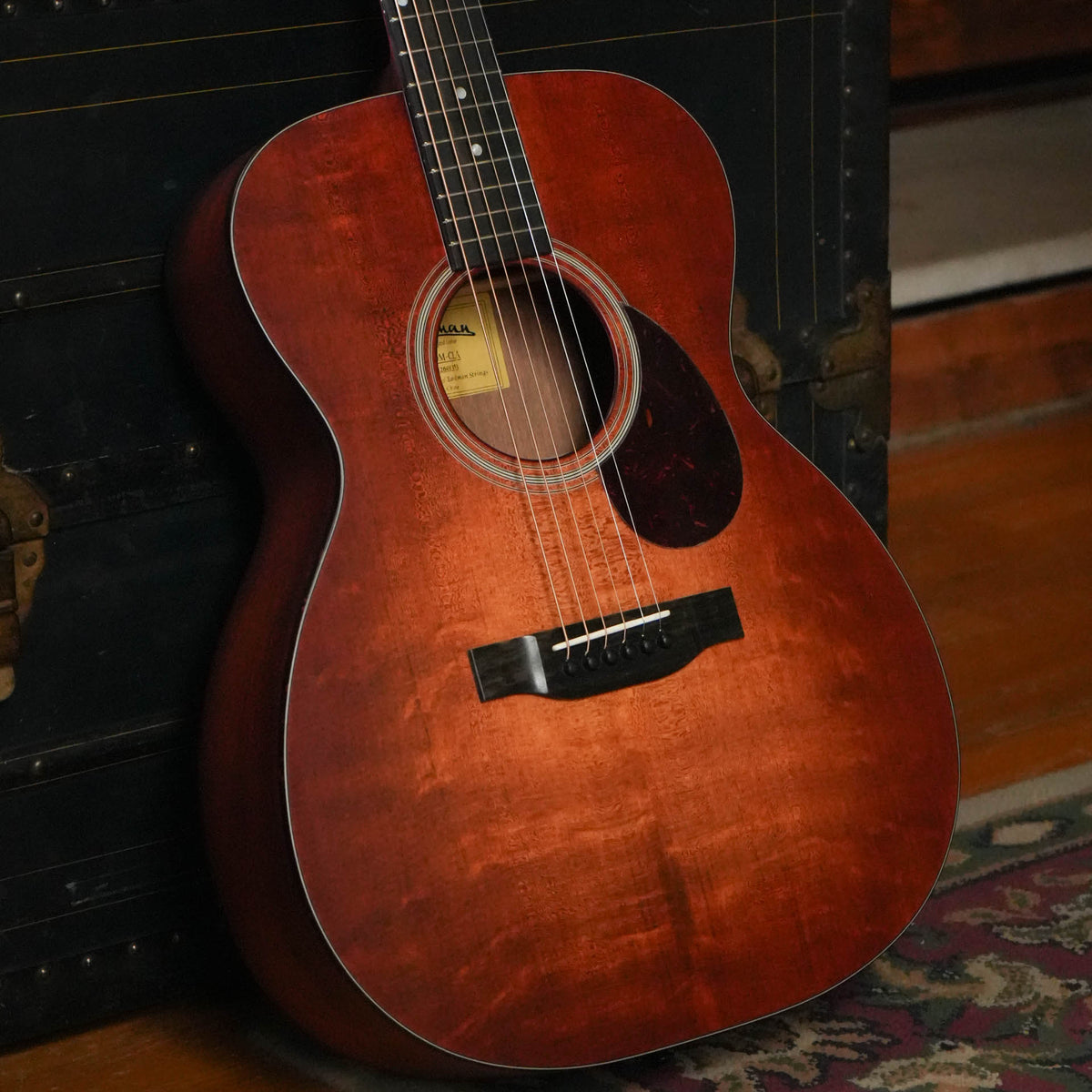 Eastman E1OM-CLA Classic Finish Orchestra Model Acoustic Guitar #1353