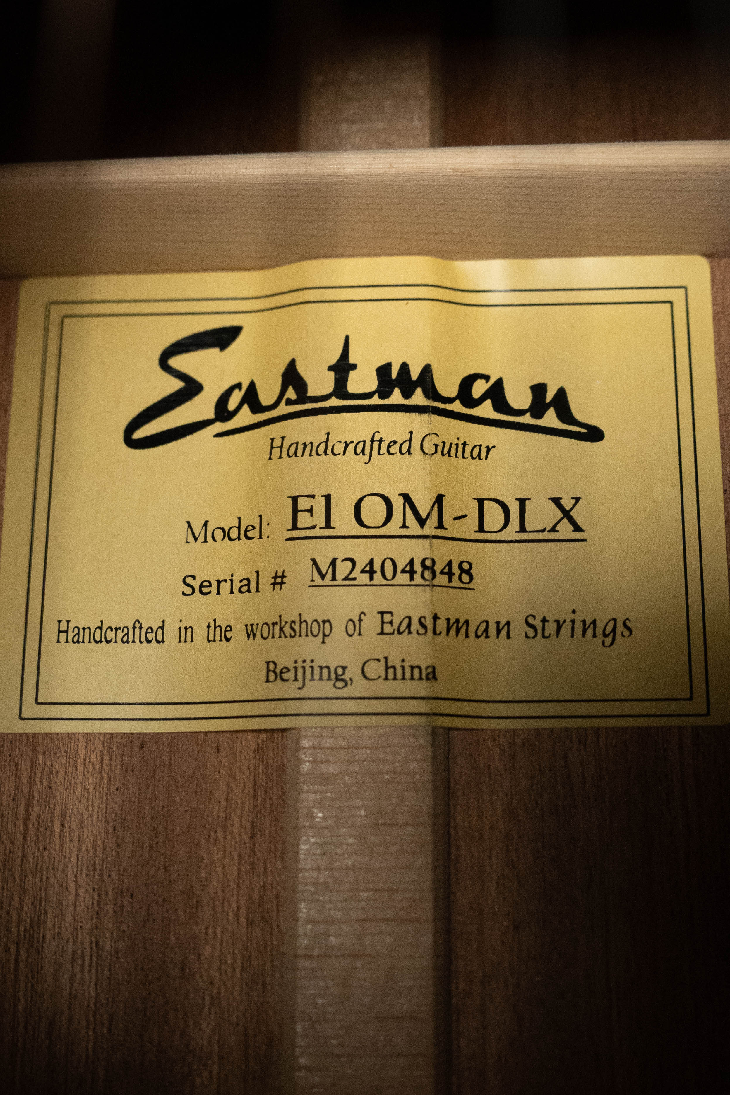 Eastman E1OM-DLX All Solid Sitka/Sapele Guitar w/Fishman Pickup #4848