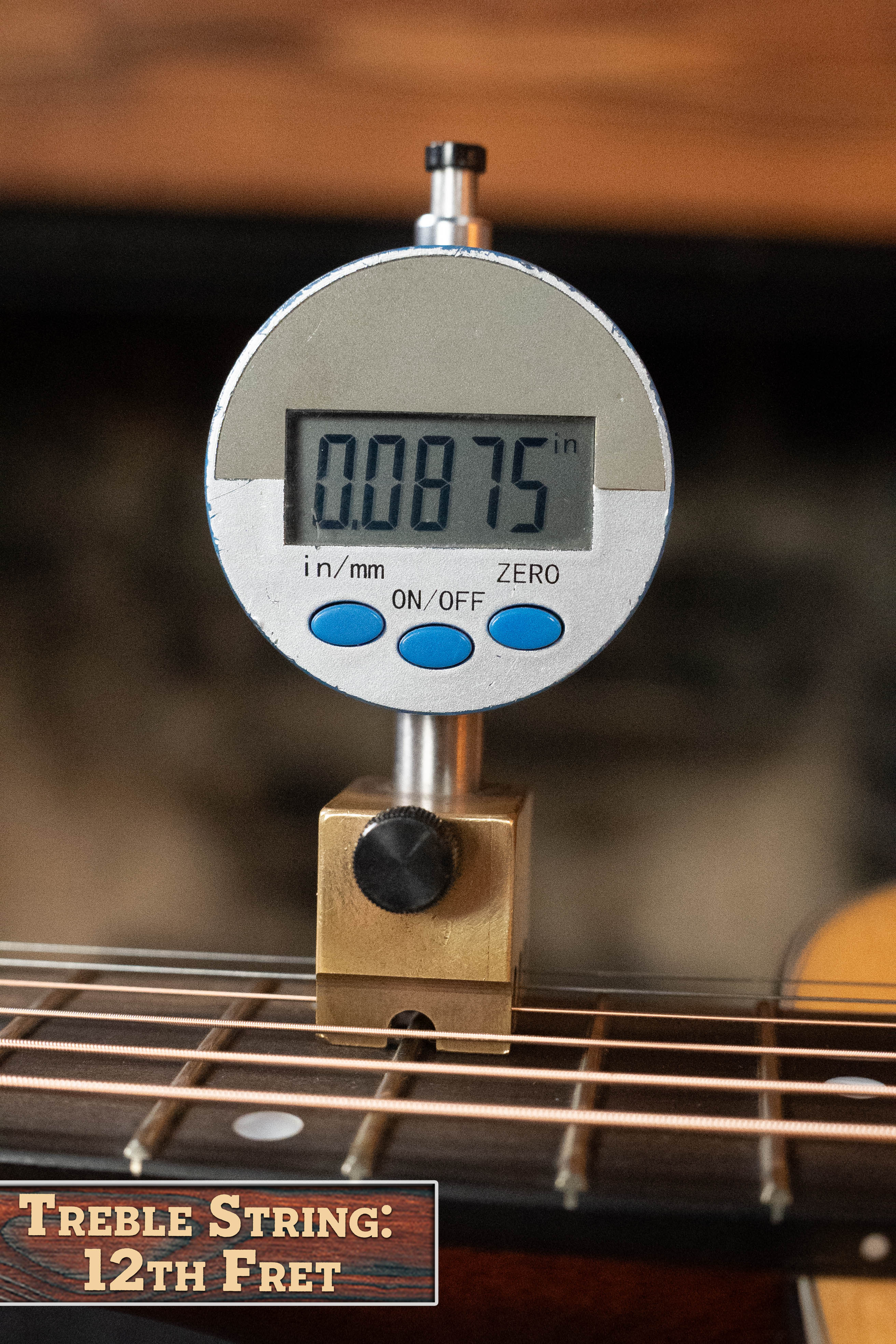 Eastman E1OM-DLX All Solid Sitka/Sapele Guitar w/Fishman Pickup #5651