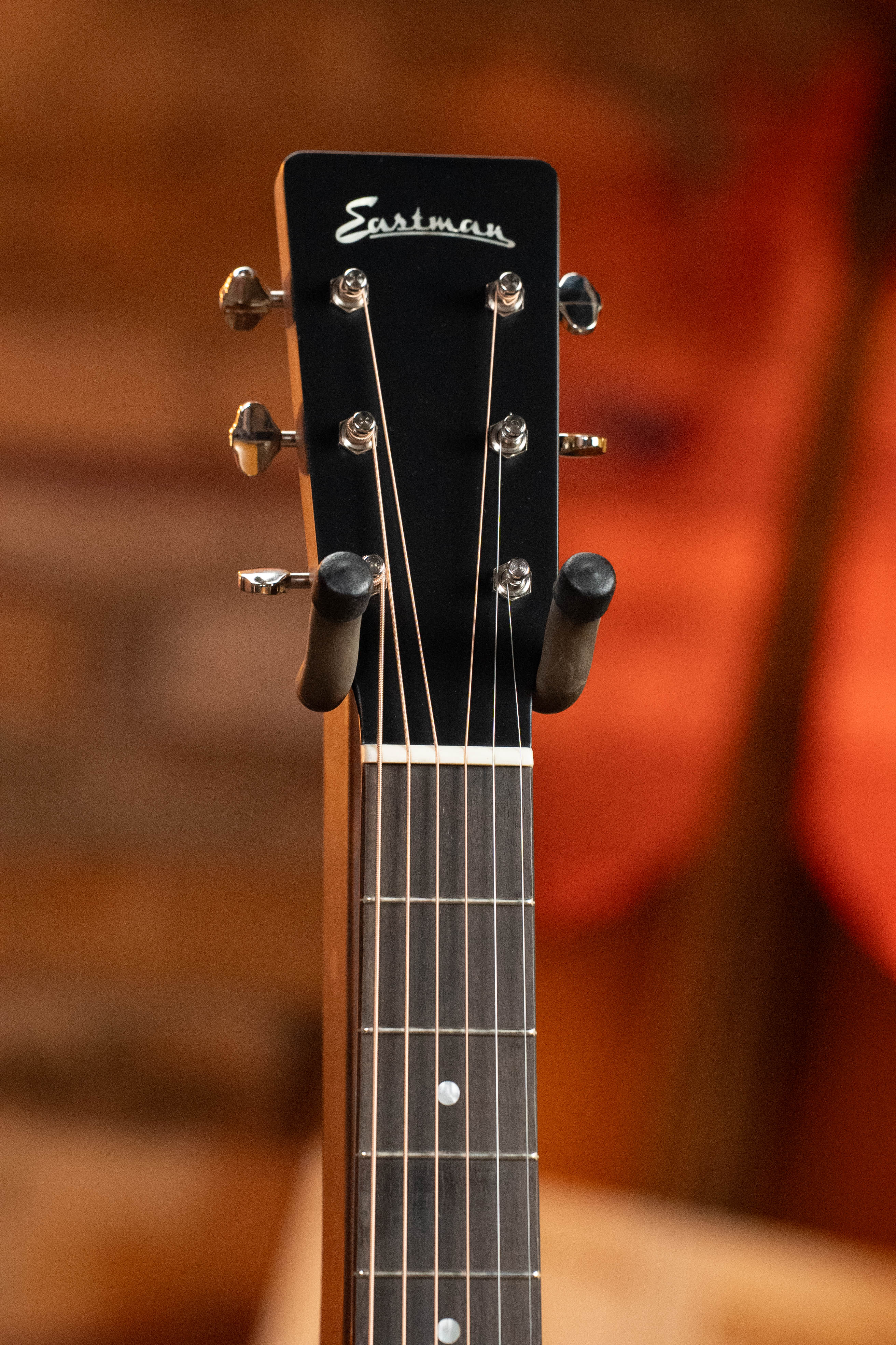 Eastman E1OM-DLX All Solid Sitka/Sapele OM Guitar w/Fishman Pickup #5652