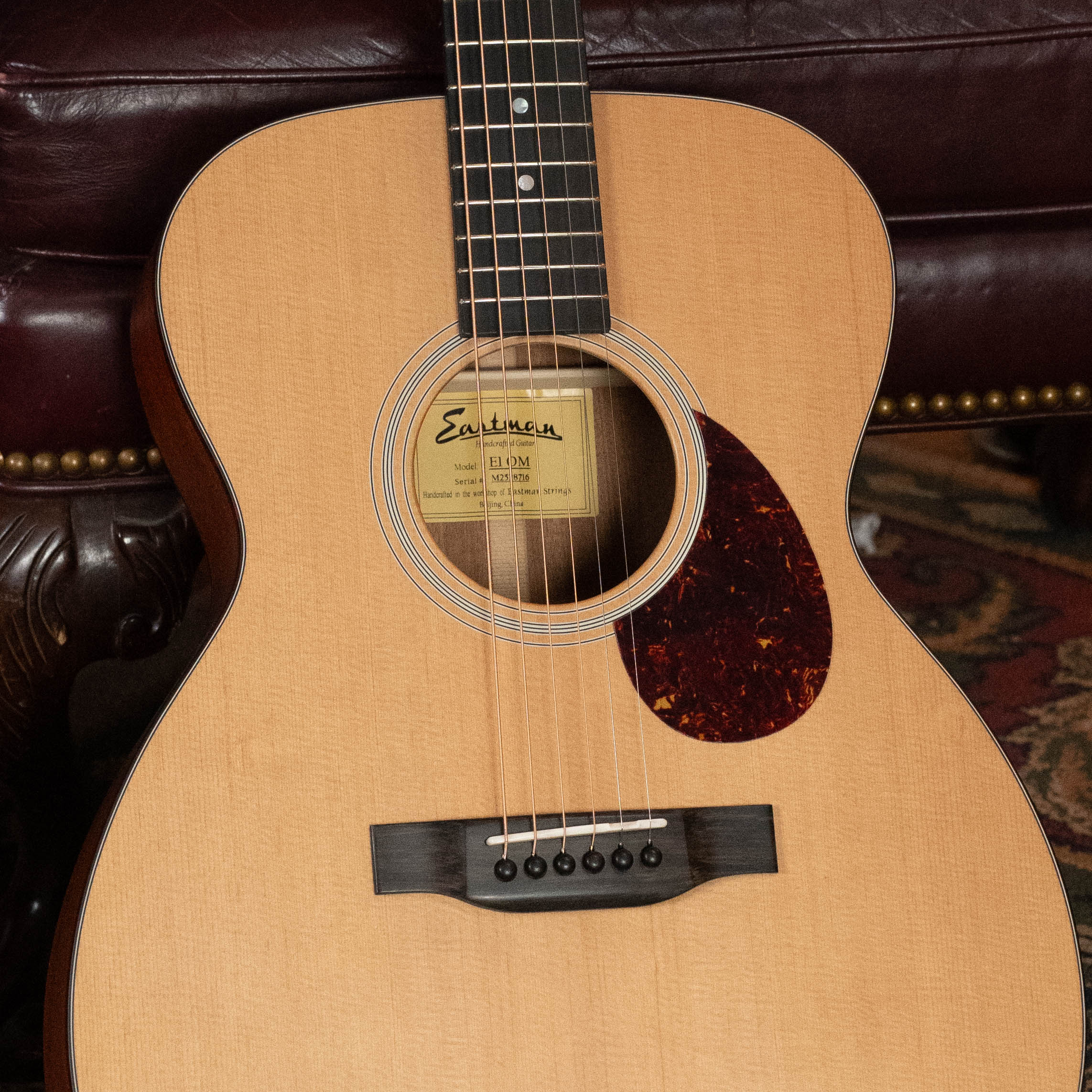 Eastman E1OM All Solid Sitka/Sapele Acoustic Guitar #8716