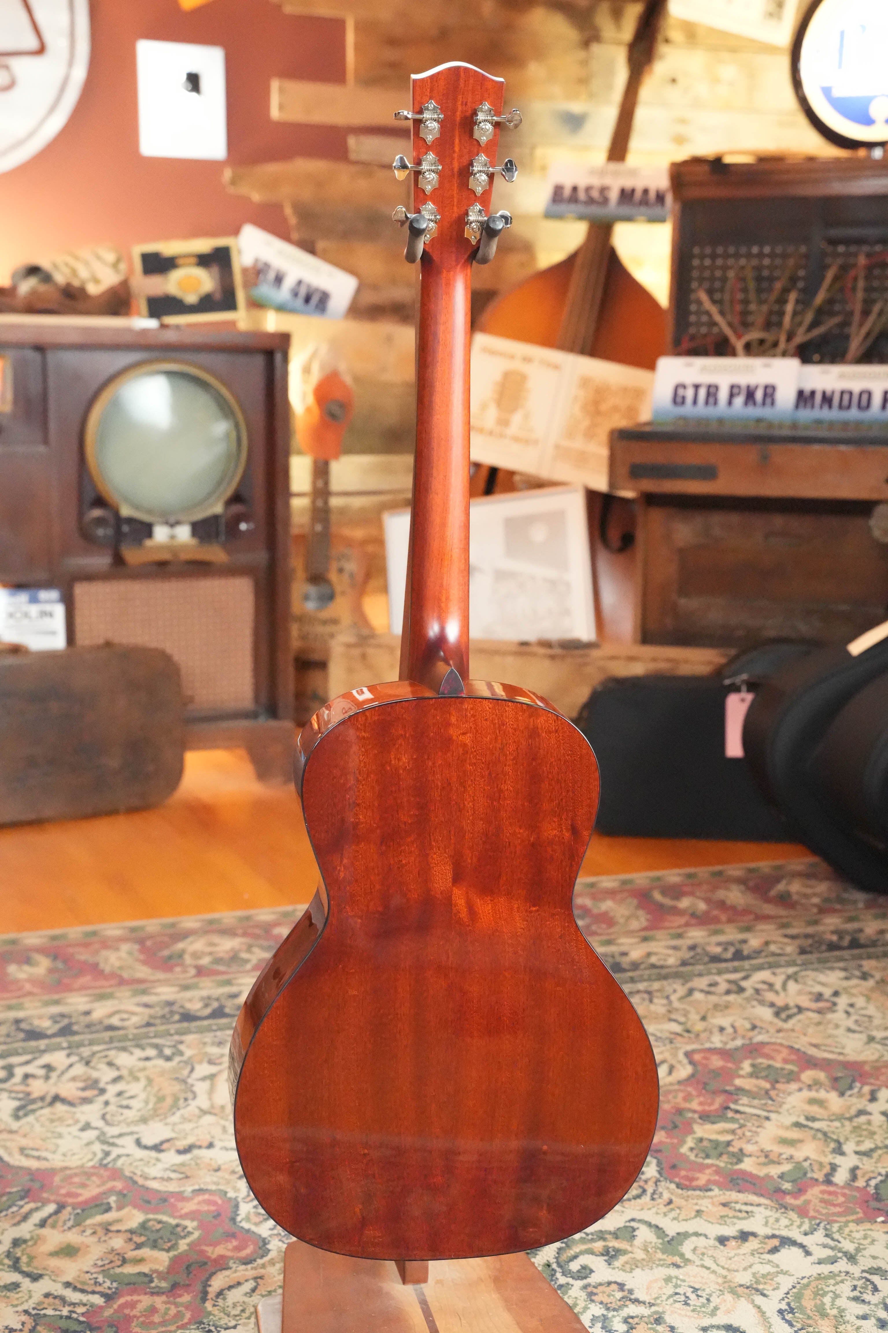 Eastman E1OOSS-DLX-SB Sunburst 00 Acoustic-Electric Guitar #8804