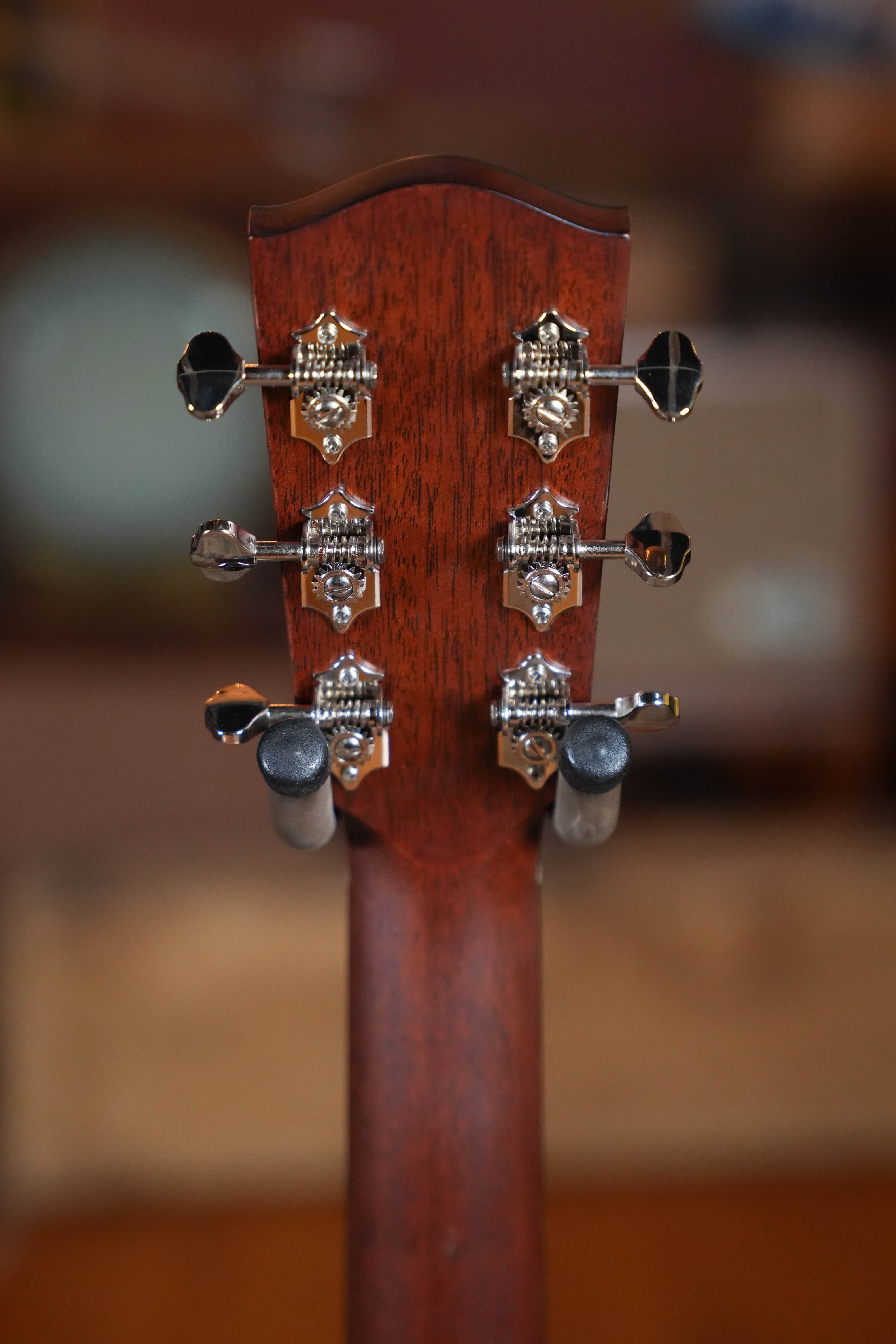 Eastman E1OOSS-DLX-SB Sunburst 00 Acoustic-Electric Guitar w/Fishman Pickup #5161