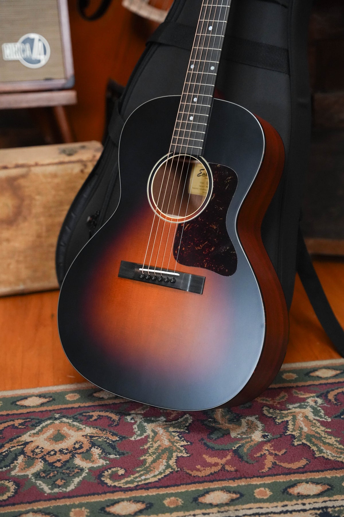 Eastman E1OOSS-SB Sunburst OO Slope Shoulder Acoustic Guitar #6927