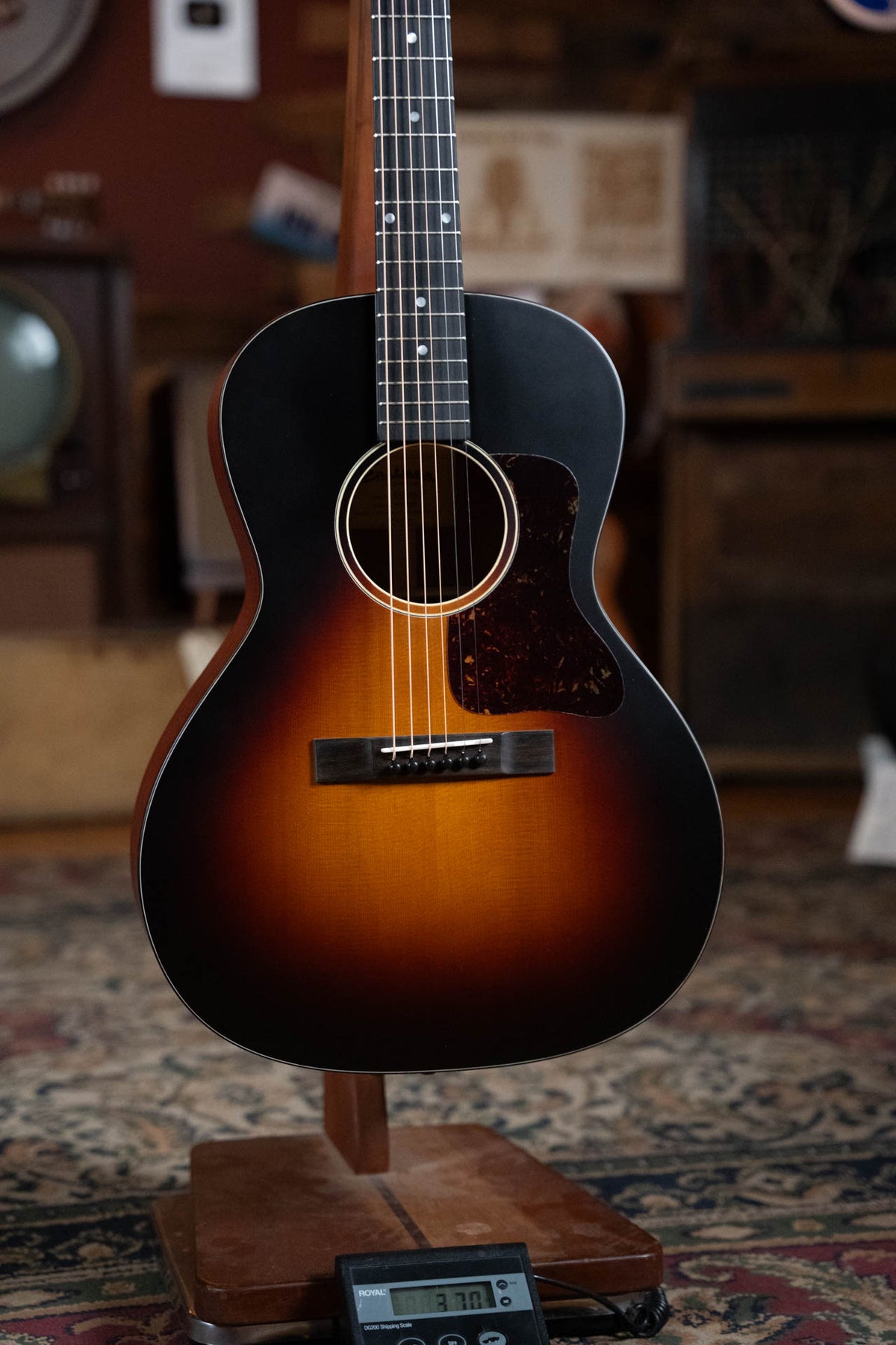 Eastman E1OOSS-SB Sunburst OO Slope Shoulder Acoustic Guitar #6928