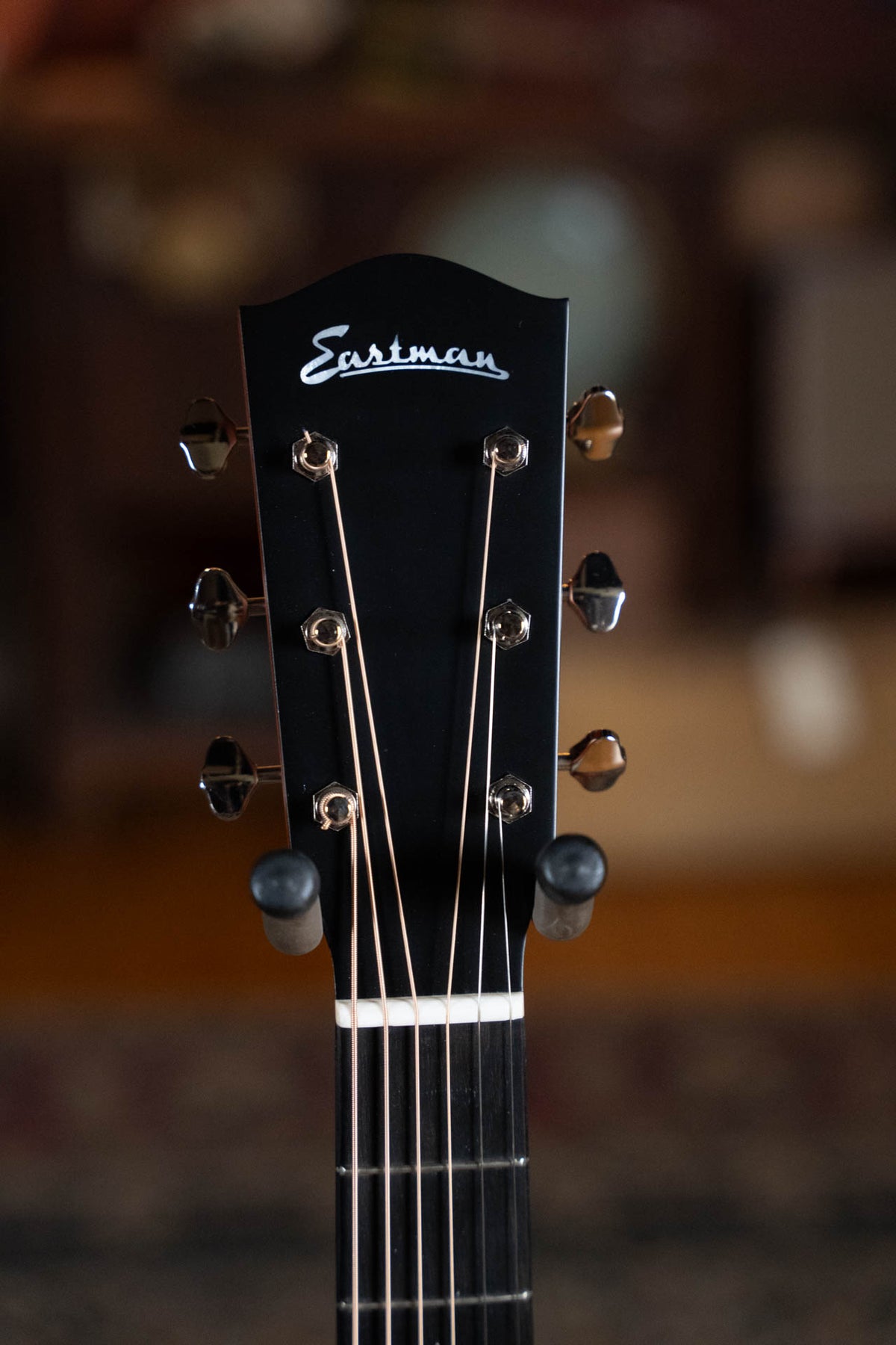 Eastman E1OOSS-SB Sunburst OO Slope Shoulder Acoustic Guitar #6929