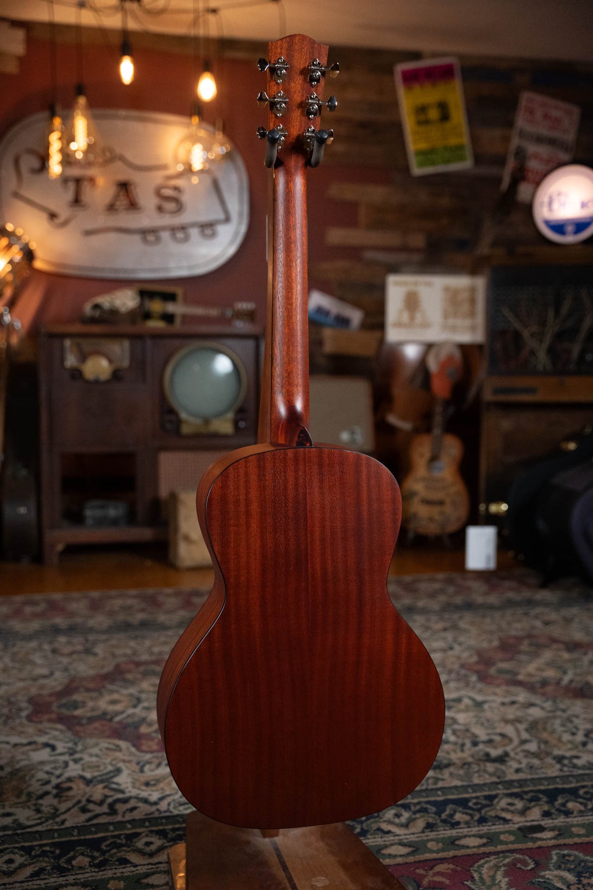 Eastman E1OOSS-SB Sunburst OO Slope Shoulder Acoustic Guitar #6929