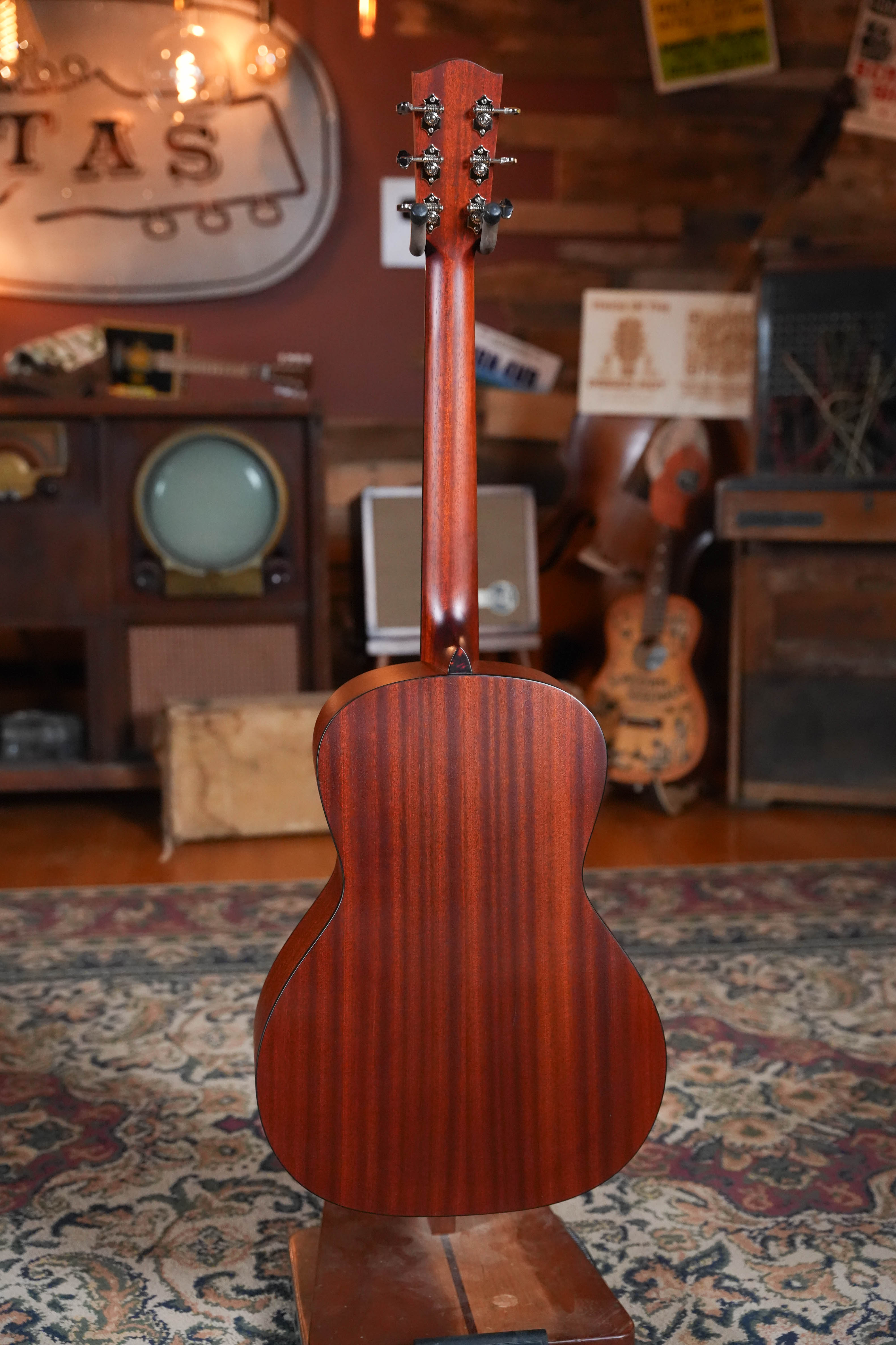 Eastman E1OOSS-SB Sunburst OO Slope Shoulder Acoustic Guitar #7487