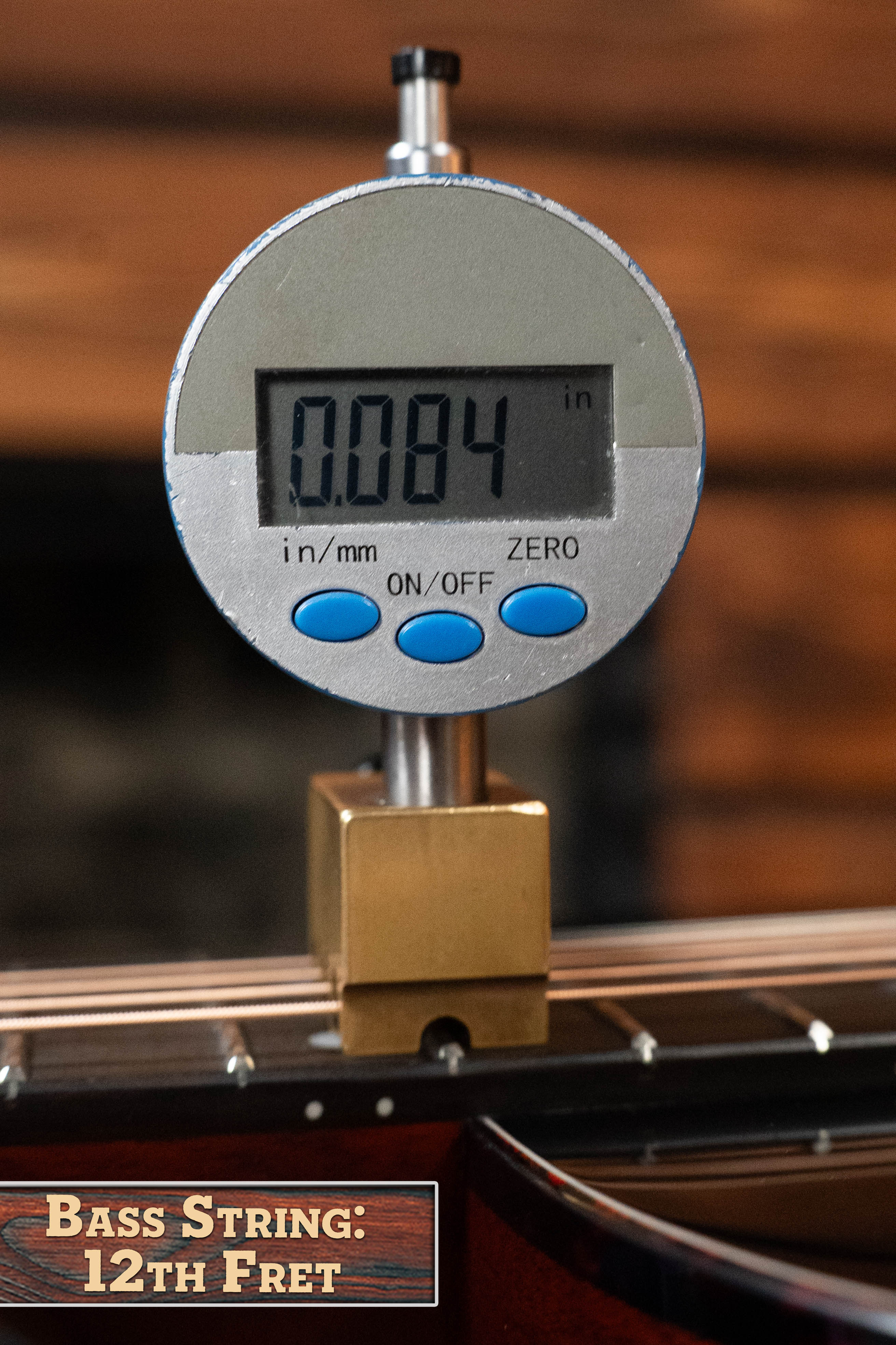 Eastman E1P-DLX-SB Sitka/Sapele Sunburst Parlor Guitar w/Fishman Pickup #9497