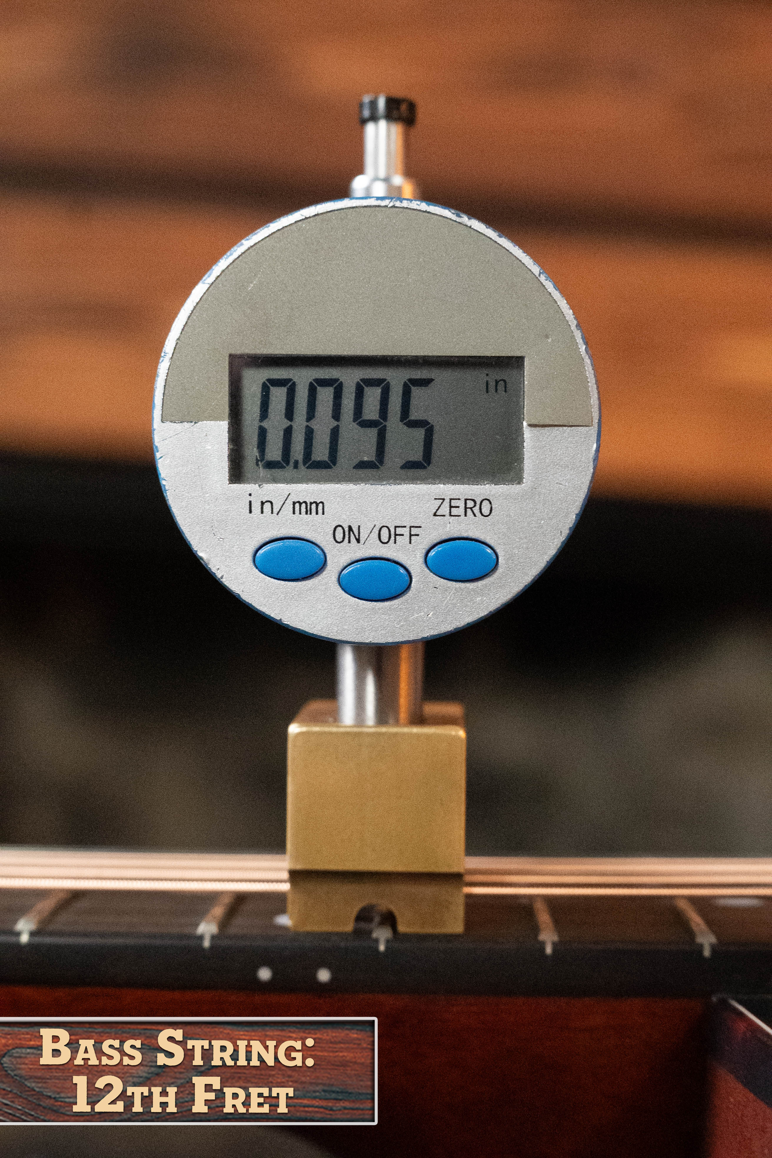 Eastman E1SS-SB Sitka/Sapele Sunburst Slope Shoulder Dreadnought Acoustic Guitar #4996