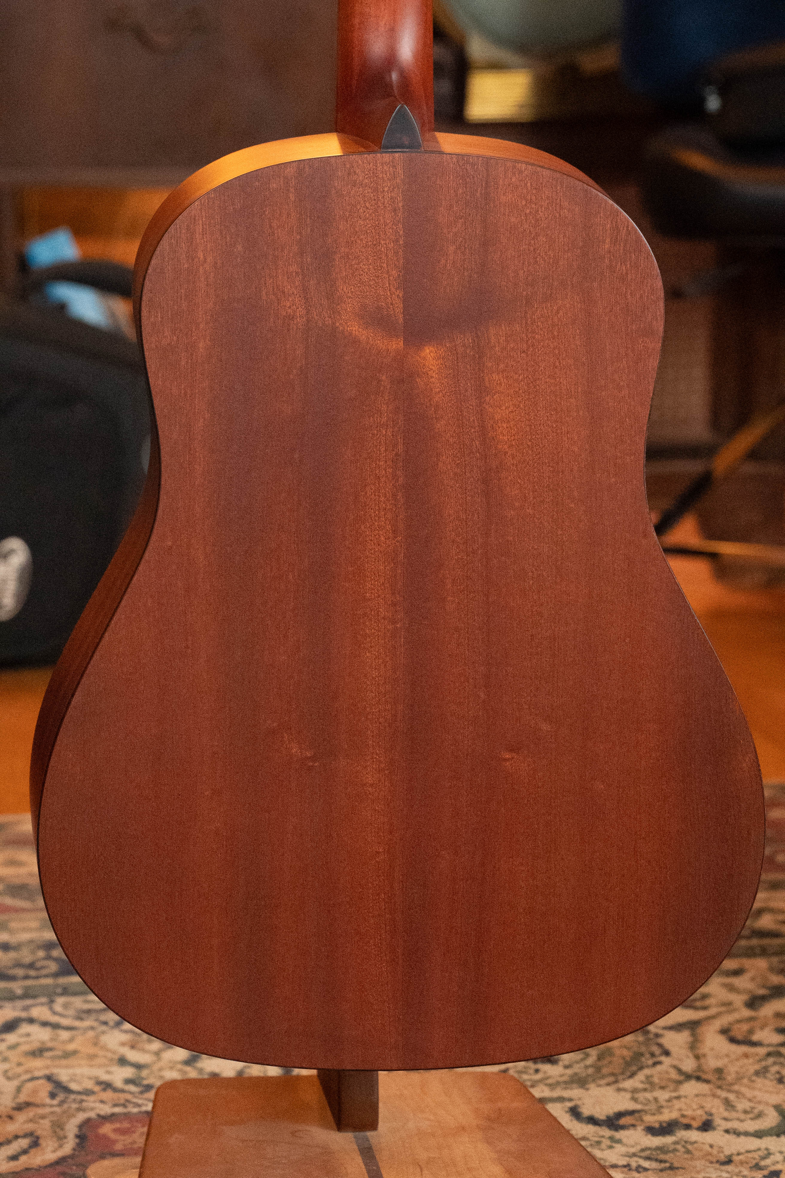 Eastman E1SS-SB Sitka/Sapele Sunburst Slope Shoulder Dreadnought Acoustic Guitar #8064