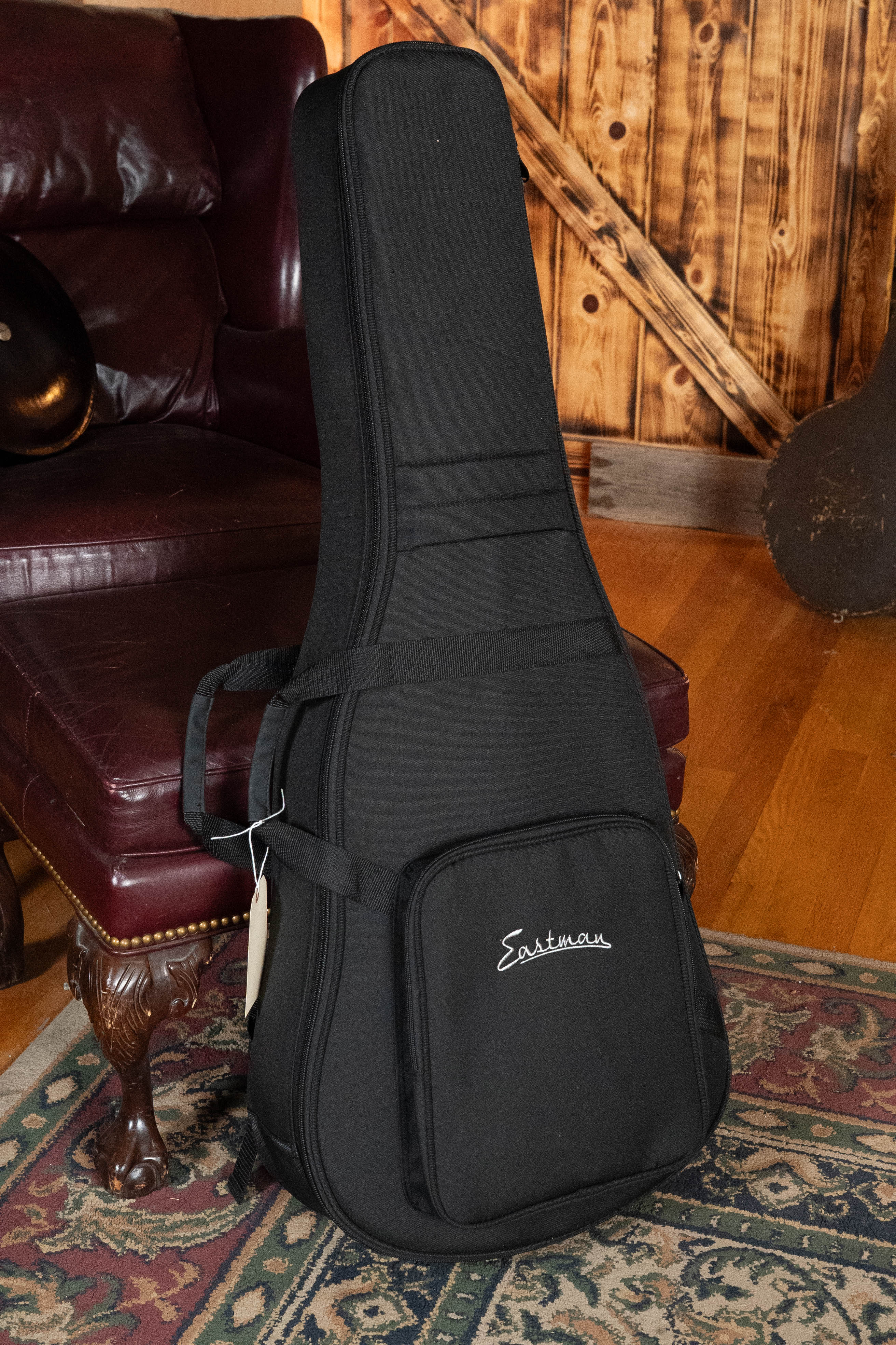 Eastman E1SS-SB Sitka/Sapele Sunburst Slope Shoulder Dreadnought Acoustic Guitar #8069