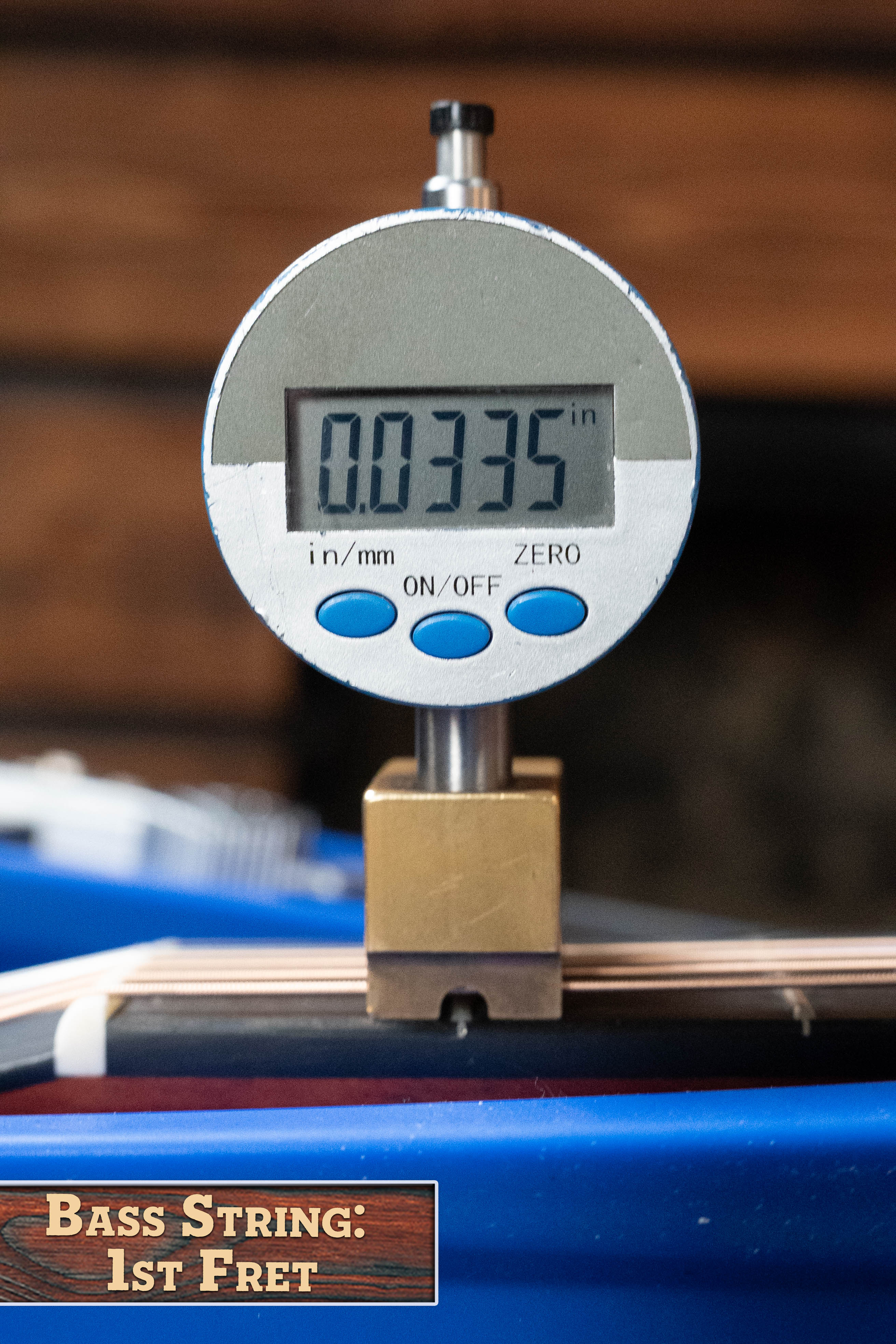 Eastman E1SS-SB Sitka/Sapele Sunburst Slope Shoulder Dreadnought Acoustic Guitar #8069