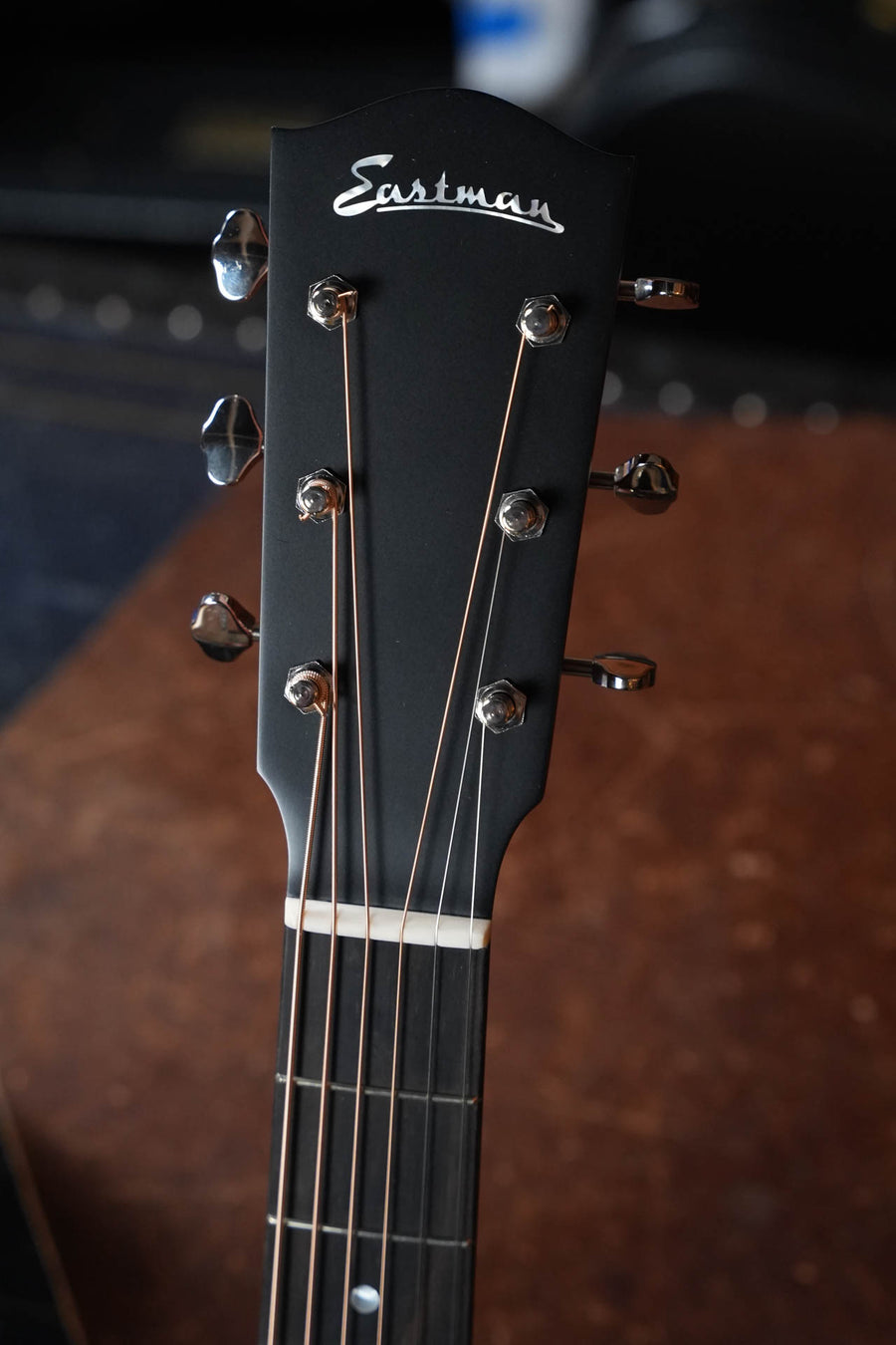 Eastman E1SS-SB Sunburst Slope Shoulder Dreadnought Acoustic Guitar #2540