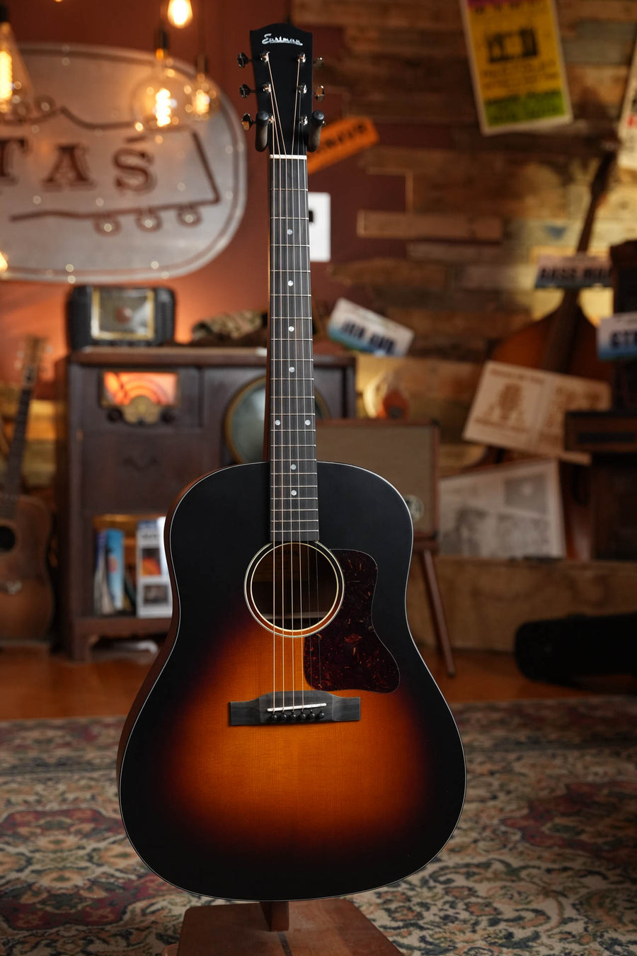 Eastman E1SS-SB Sunburst Slope Shoulder Dreadnought Acoustic Guitar #2540