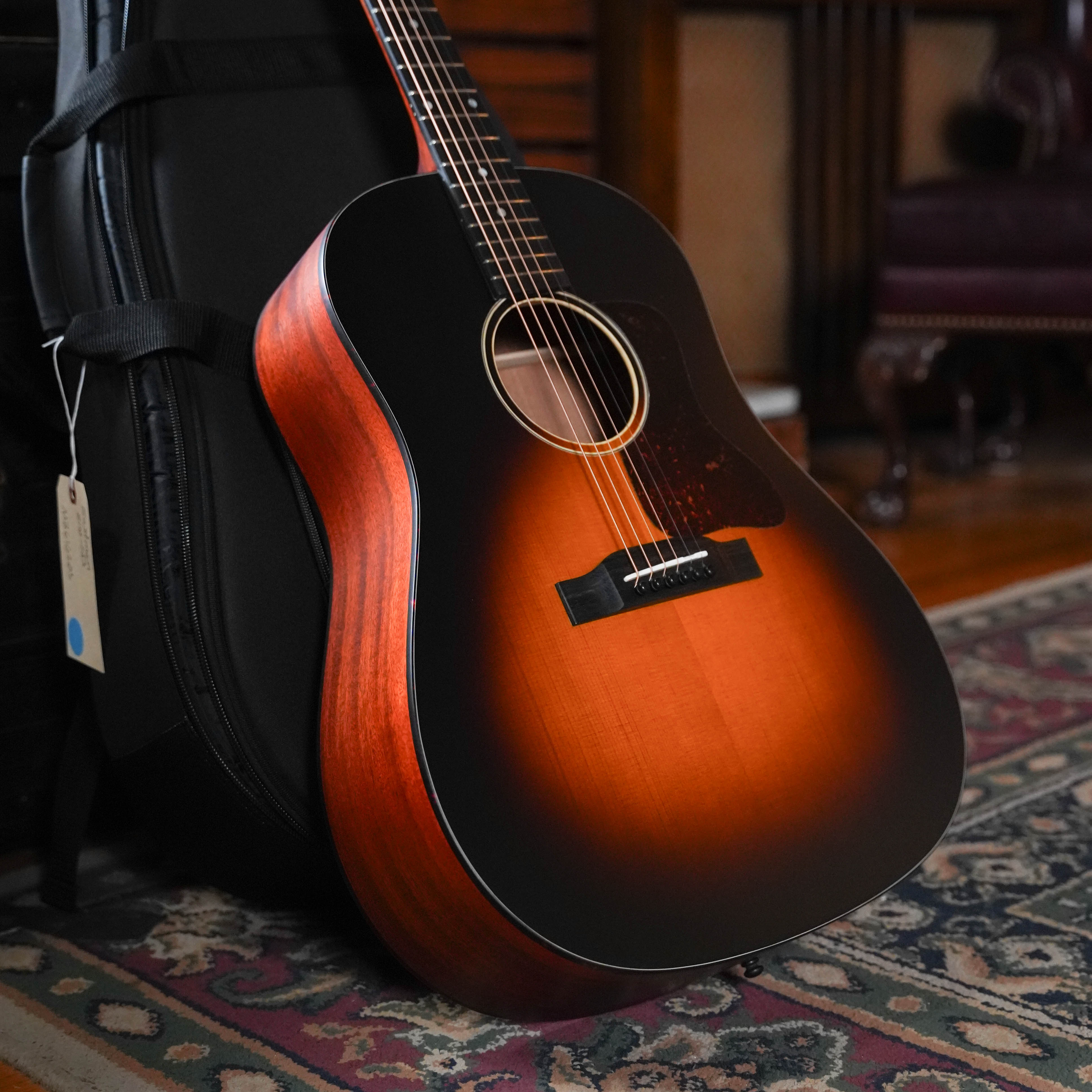 Eastman E1SS-SB Sunburst Slope Shoulder Dreadnought Acoustic Guitar #6203