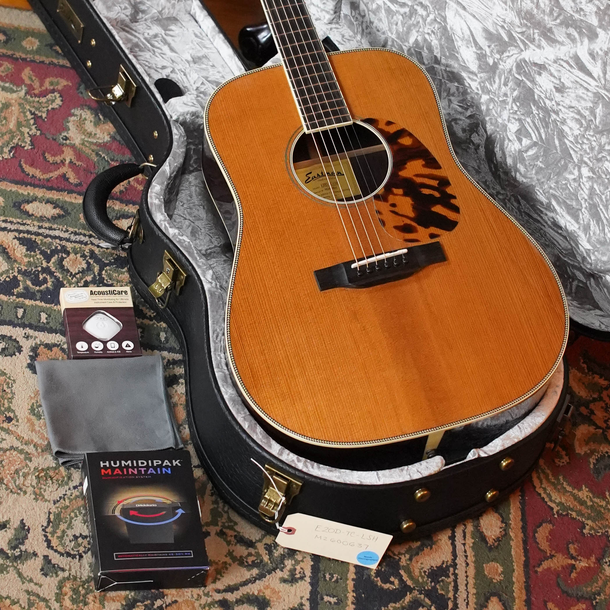 Eastman E20D-LSH-TC Thermo-Cured Adirondack/Rosewood Large Soundhole Dreadnought Acoustic Guitar #0637
