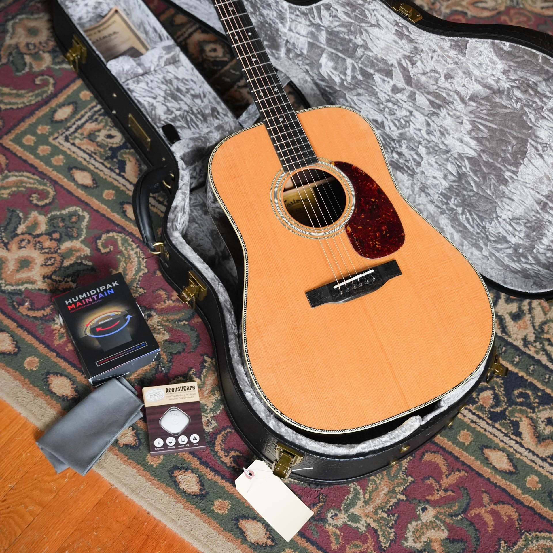 Eastman E20D-TC Dreadnought Acoustic Guitar #7852