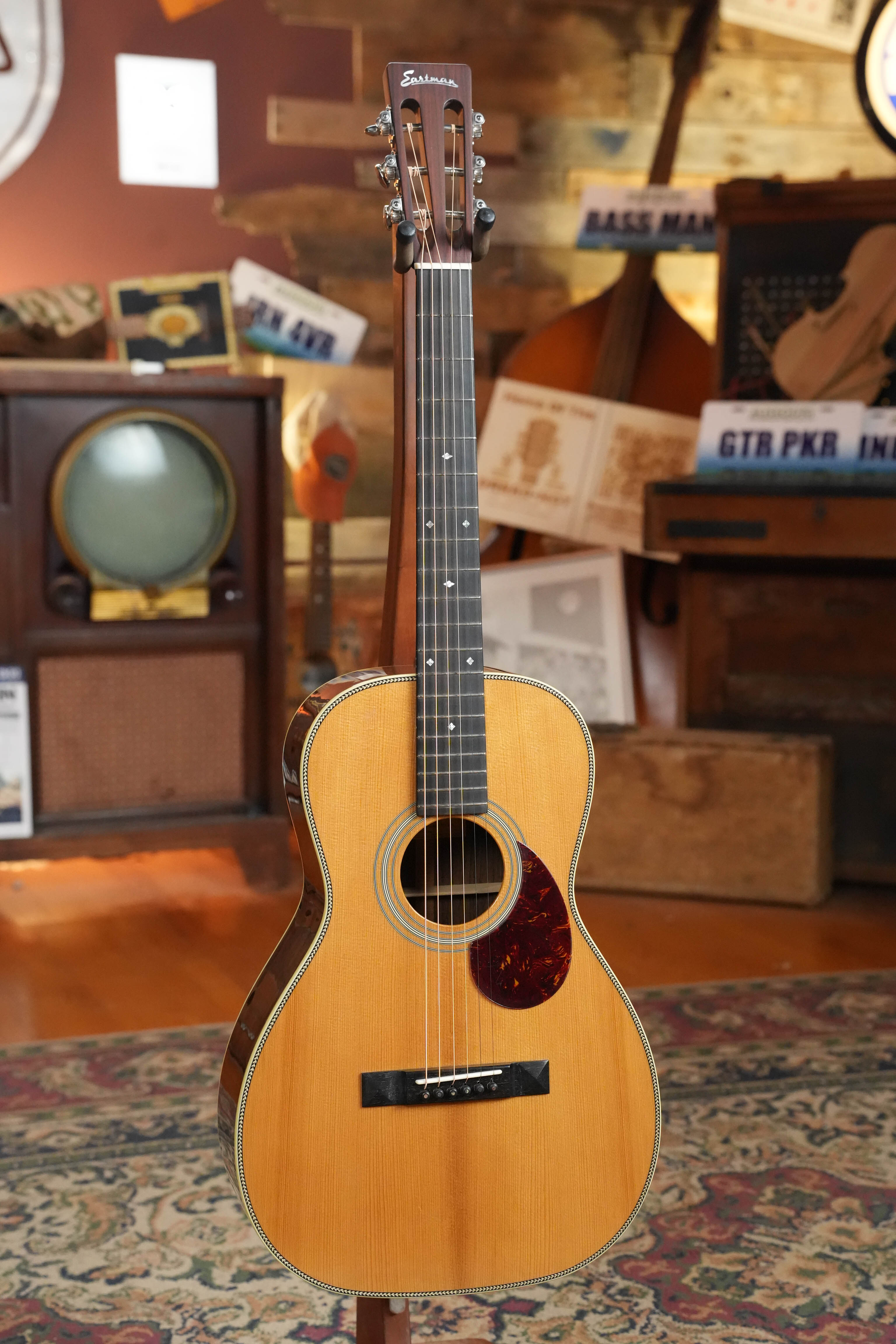 Eastman E20P Adirondack/Rosewood Thermo-Cured Parlor Acoustic Guitar #6758