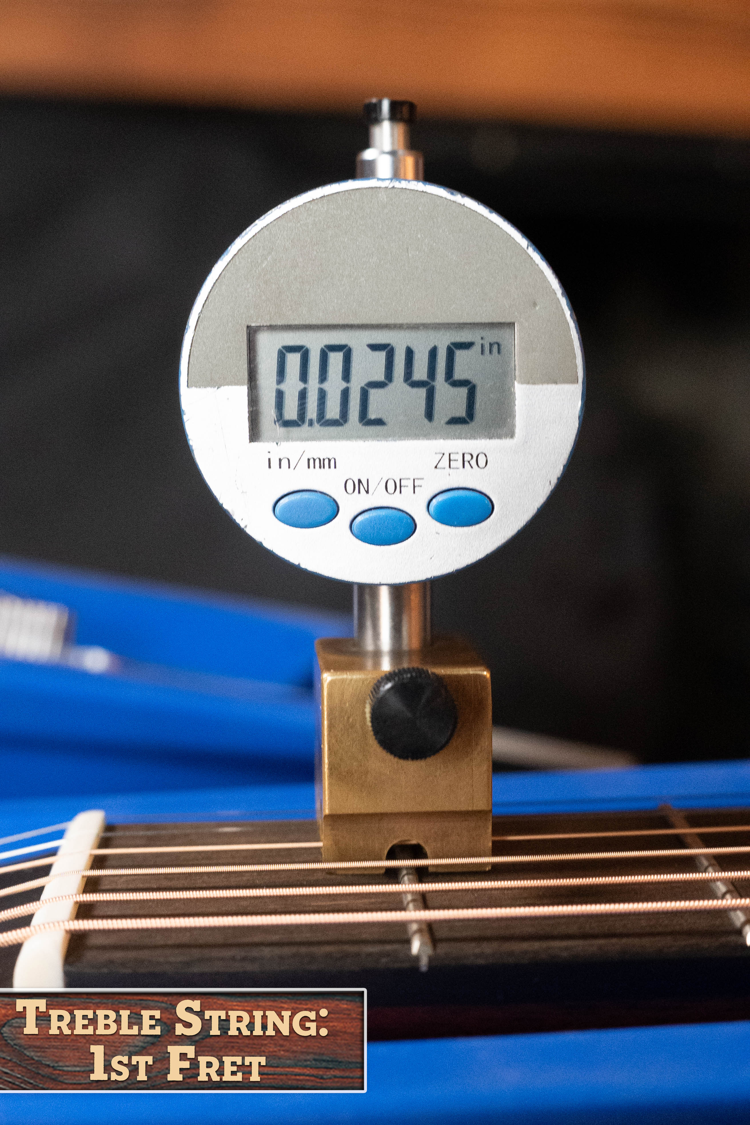 Eastman E2D-DLX-SB Cedar/Sapele Sunburst Dreadnought Guitar w/Fishman Pickup #5778