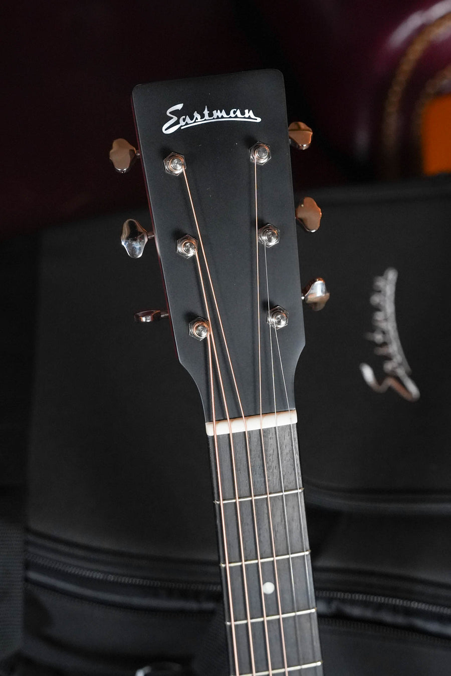 Eastman E2D-DLX-SB Sunburst Dreadnought Guitar w/Fishman Pickup #6251