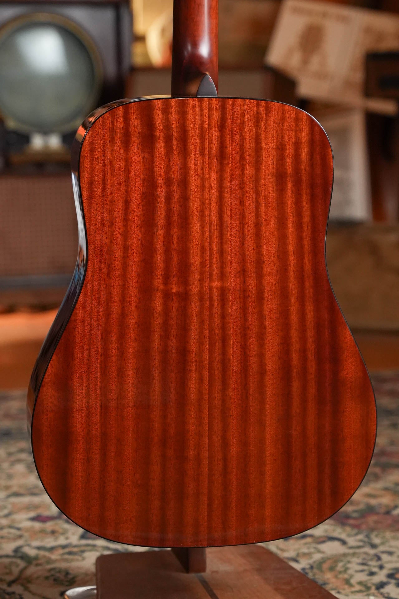 Eastman E2D-DLX-SB Sunburst Dreadnought Guitar w/Fishman Pickup #6251