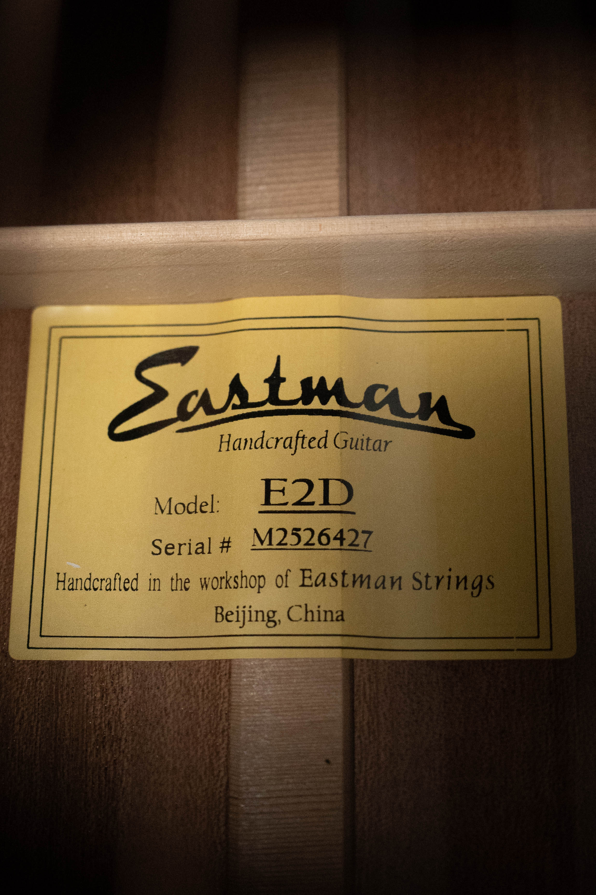 Eastman E2D Cedar/Sapele Dreadnought Acoustic Guitar #6427