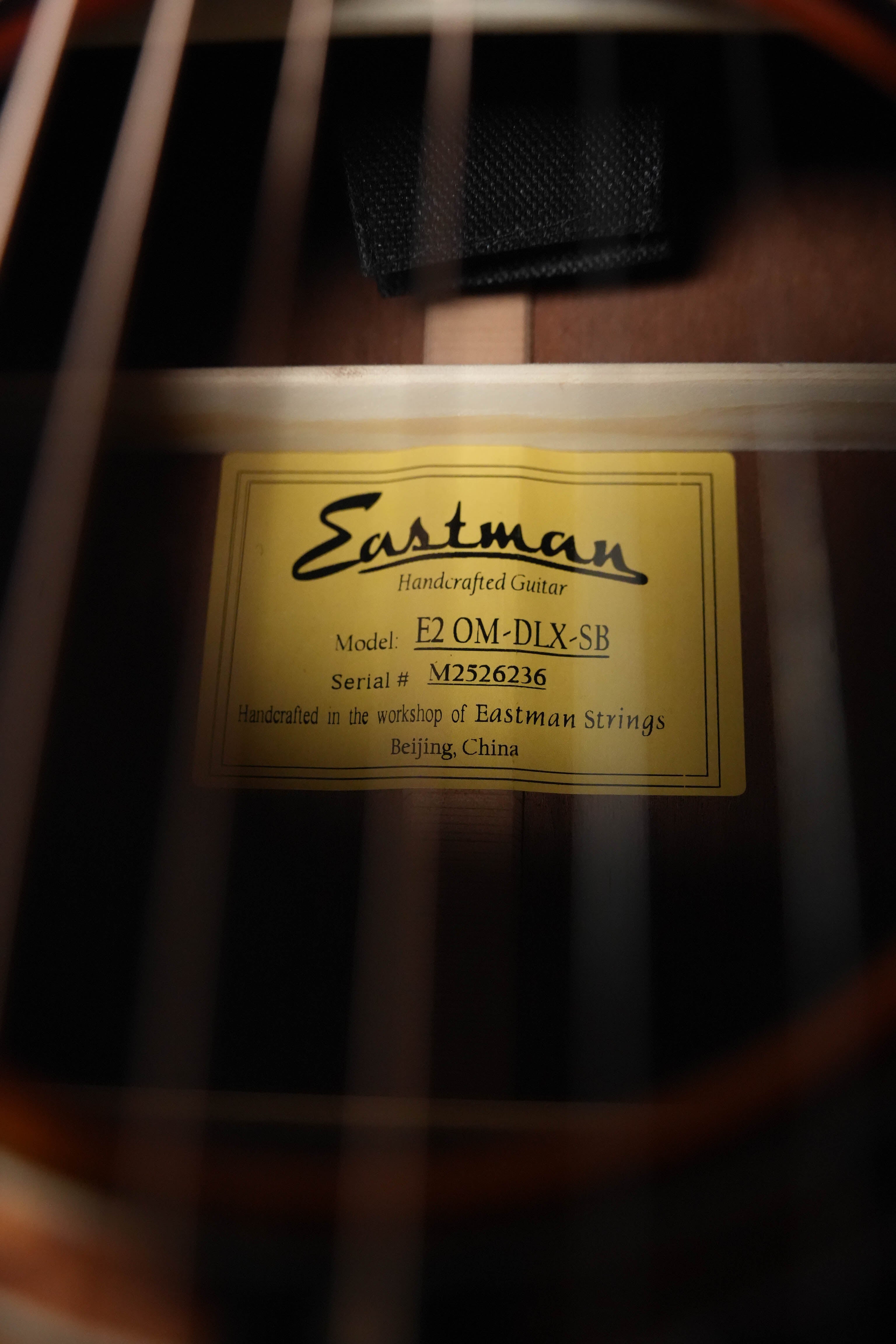 Eastman E2OM-DLX-SB Sunburst Deluxe Orchestra Model Acoustic-Electric Guitar #6236