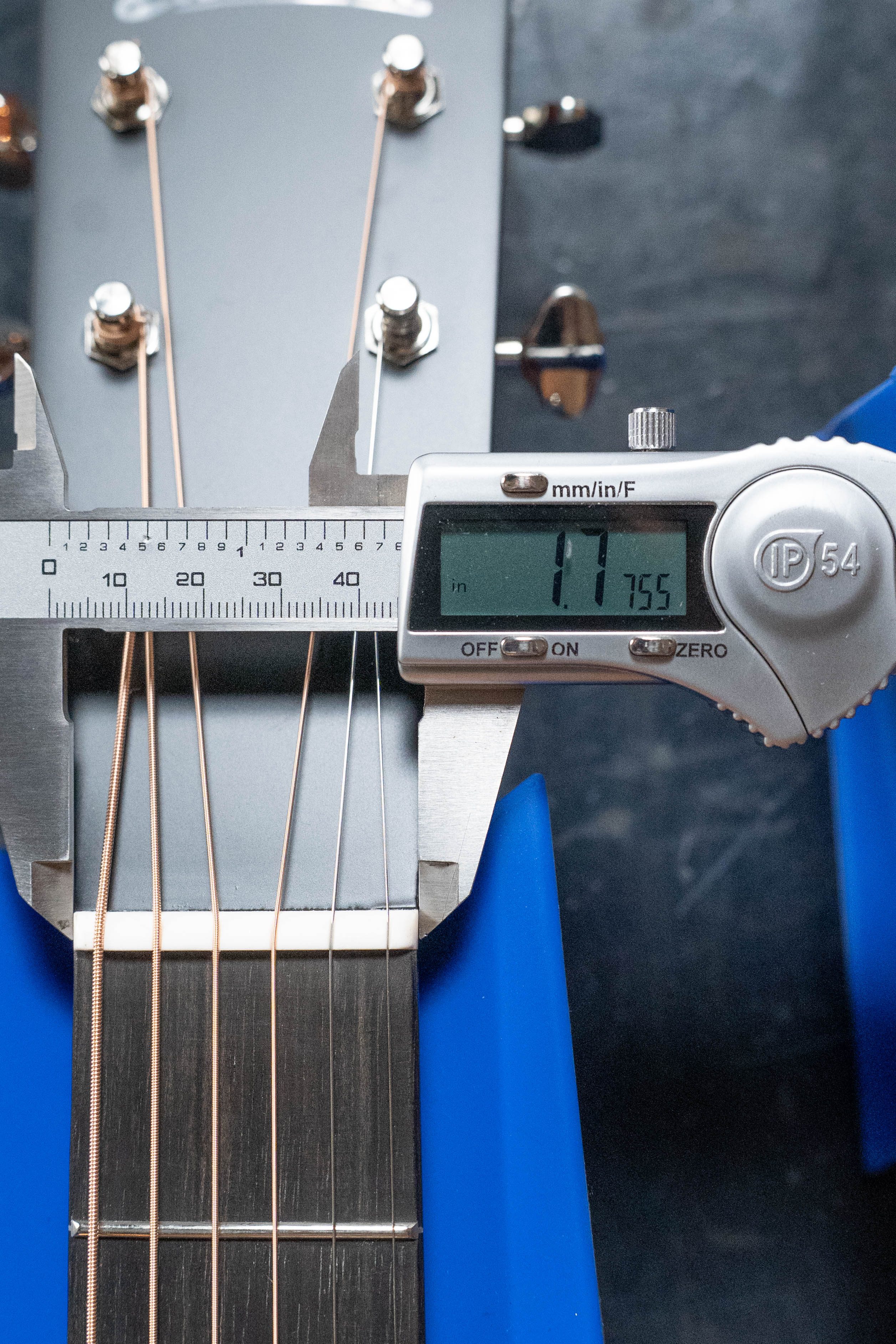 Eastman E2OM Cedar/Sapele Orchestra Model Acoustic Guitar #9003