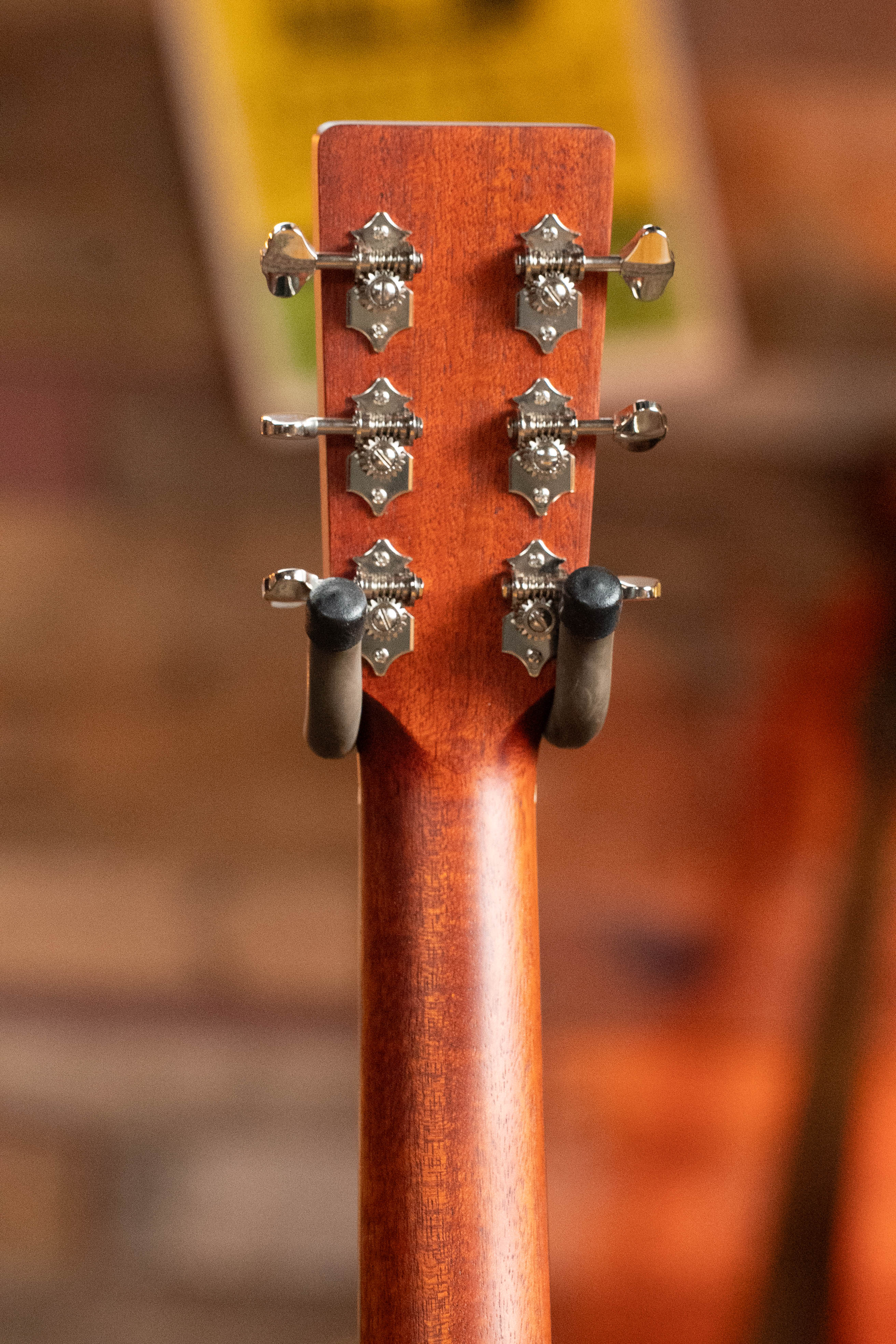 Eastman E2OM Cedar/Sapele Orchestra Model Acoustic Guitar #9007