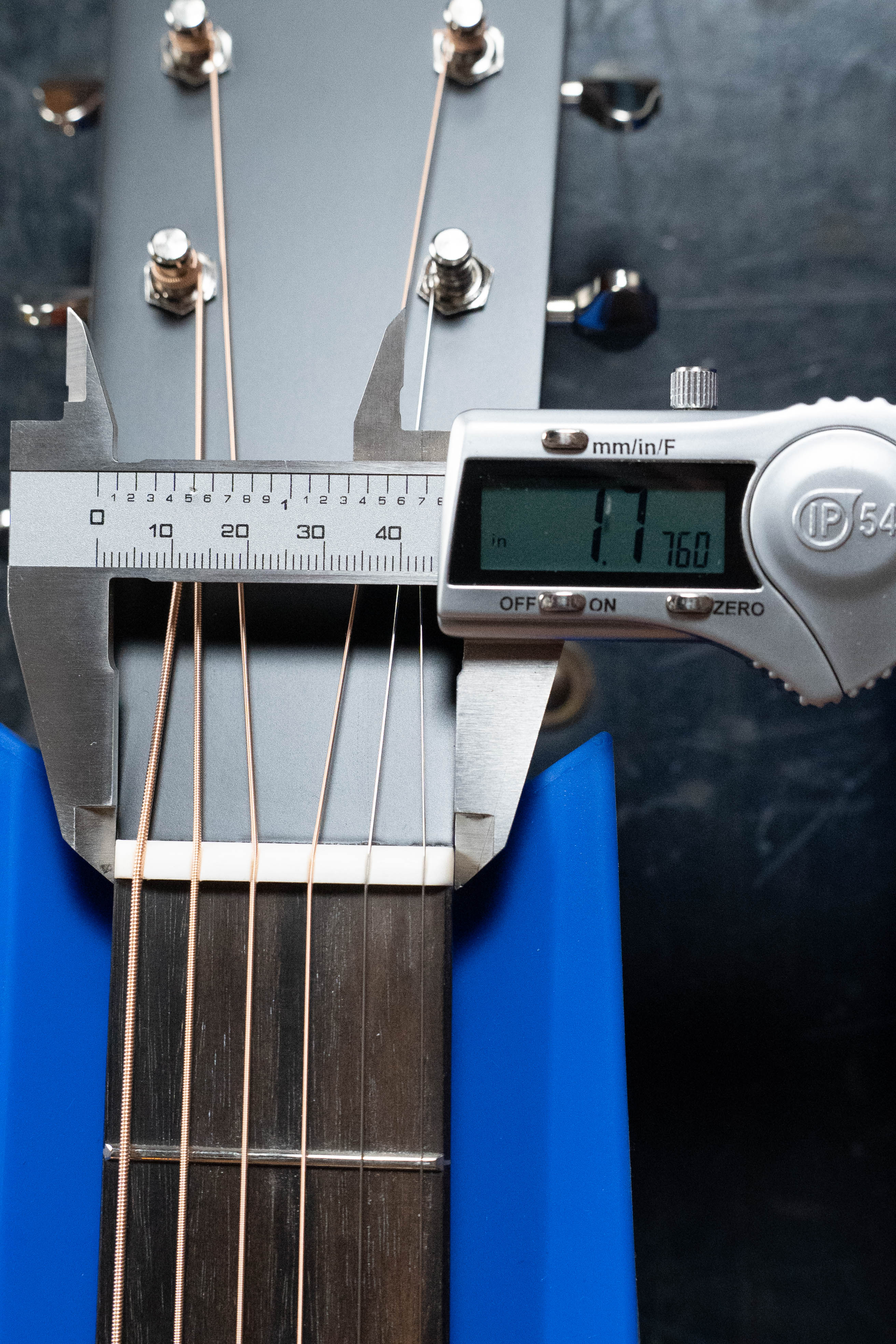 Eastman E2OM Cedar/Sapele Orchestra Model Acoustic Guitar #9007