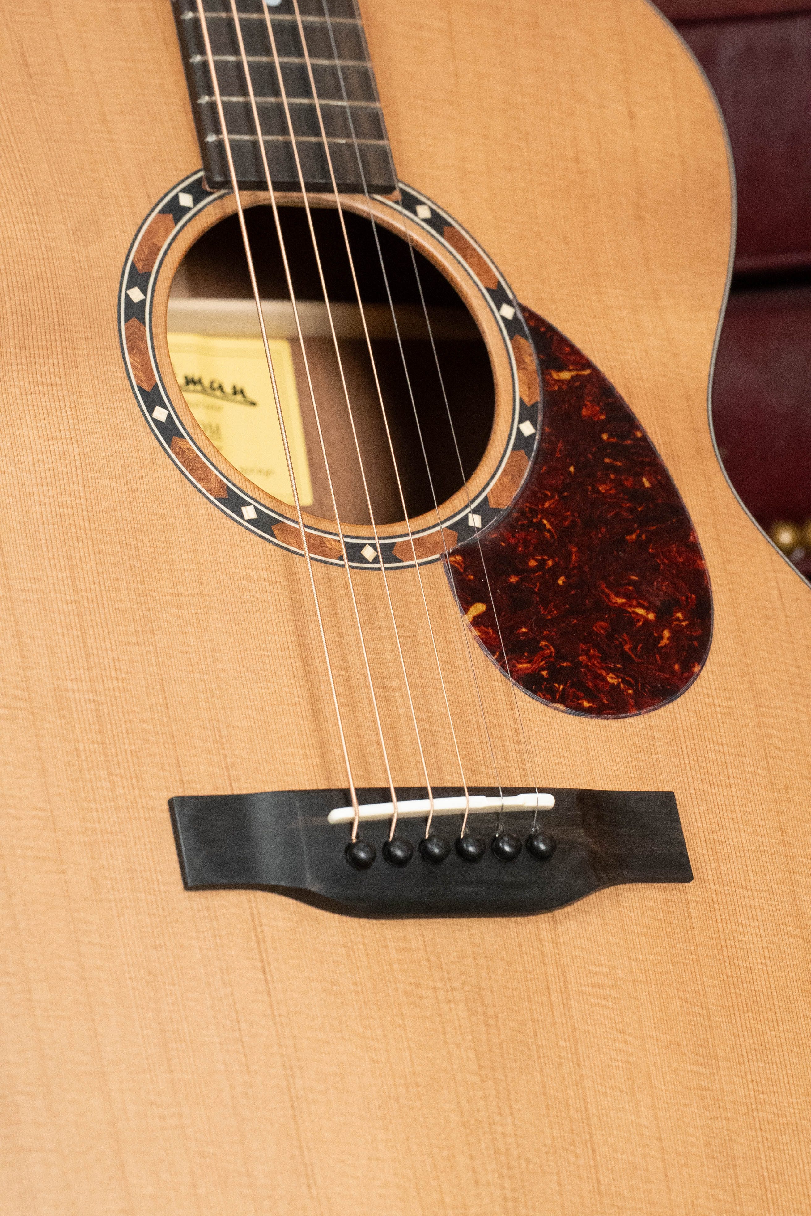 Eastman E2OM Cedar/Sapele Orchestra Model Acoustic Guitar #9007