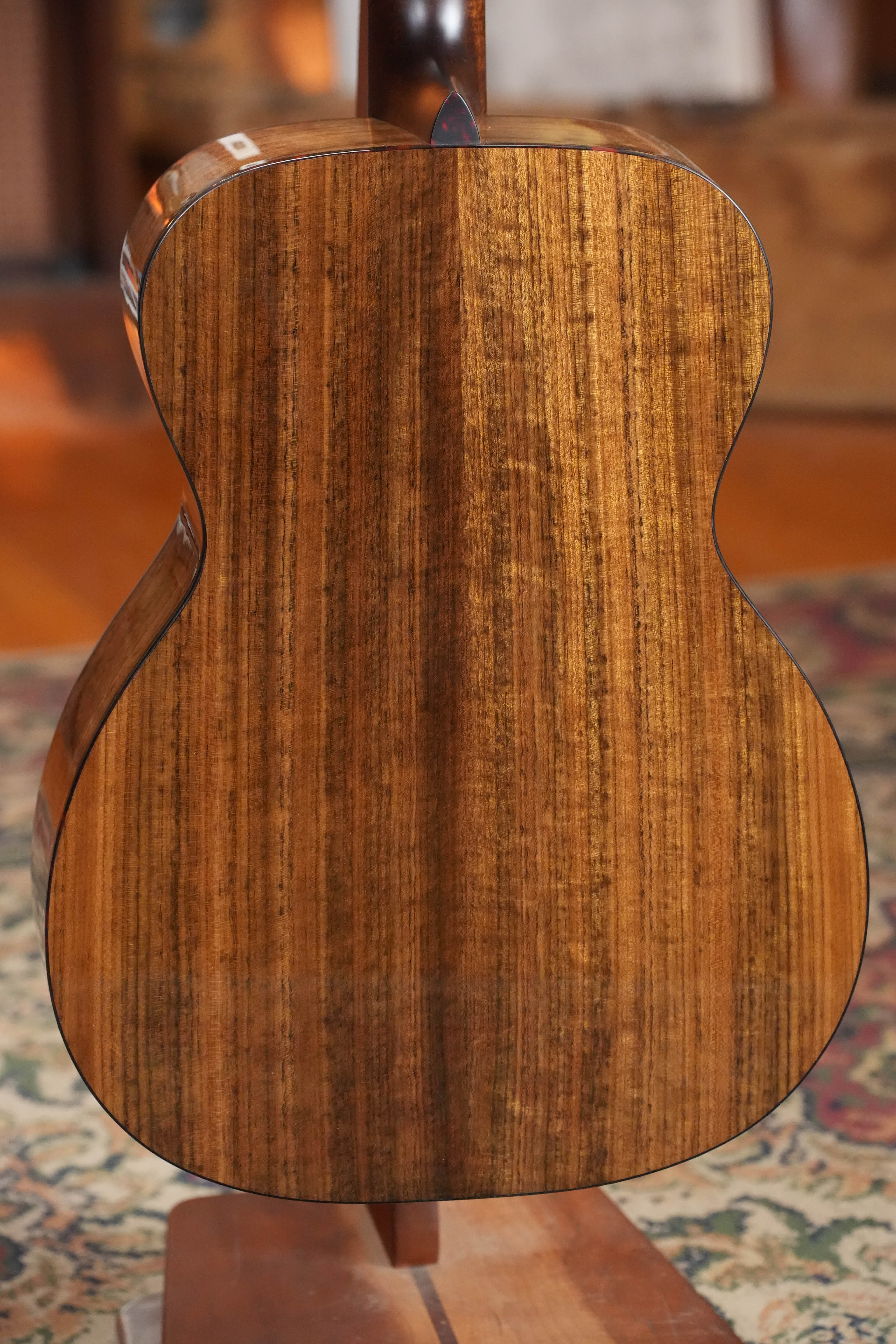 Eastman E3OM-DLX Sitka/Ovangkol Acoustic Guitar w/ Fishman Pickup #9222