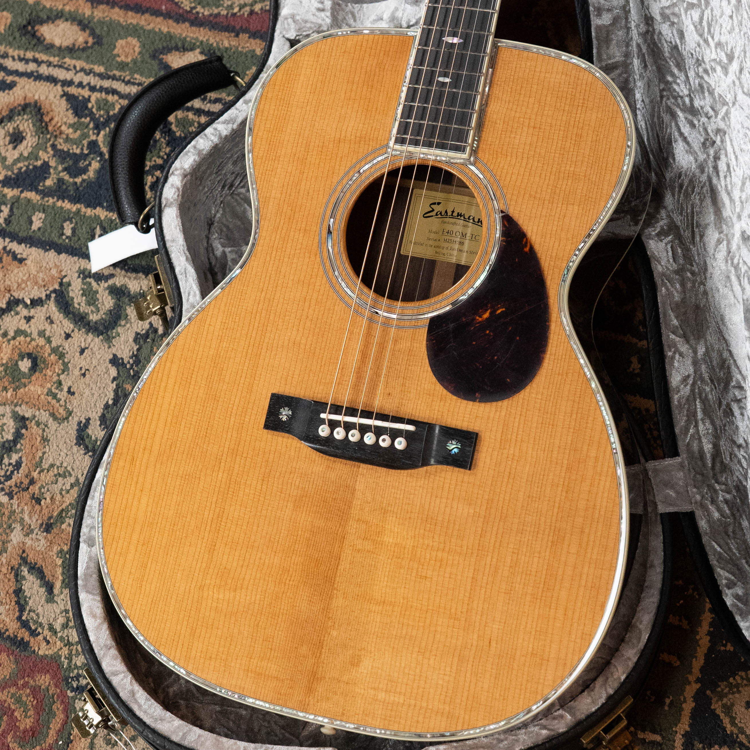 Eastman E40OM-TC AAA Grade Thermo-cured Adirondack/Rosewood Orchestra Model Acoustic Guitar #4586