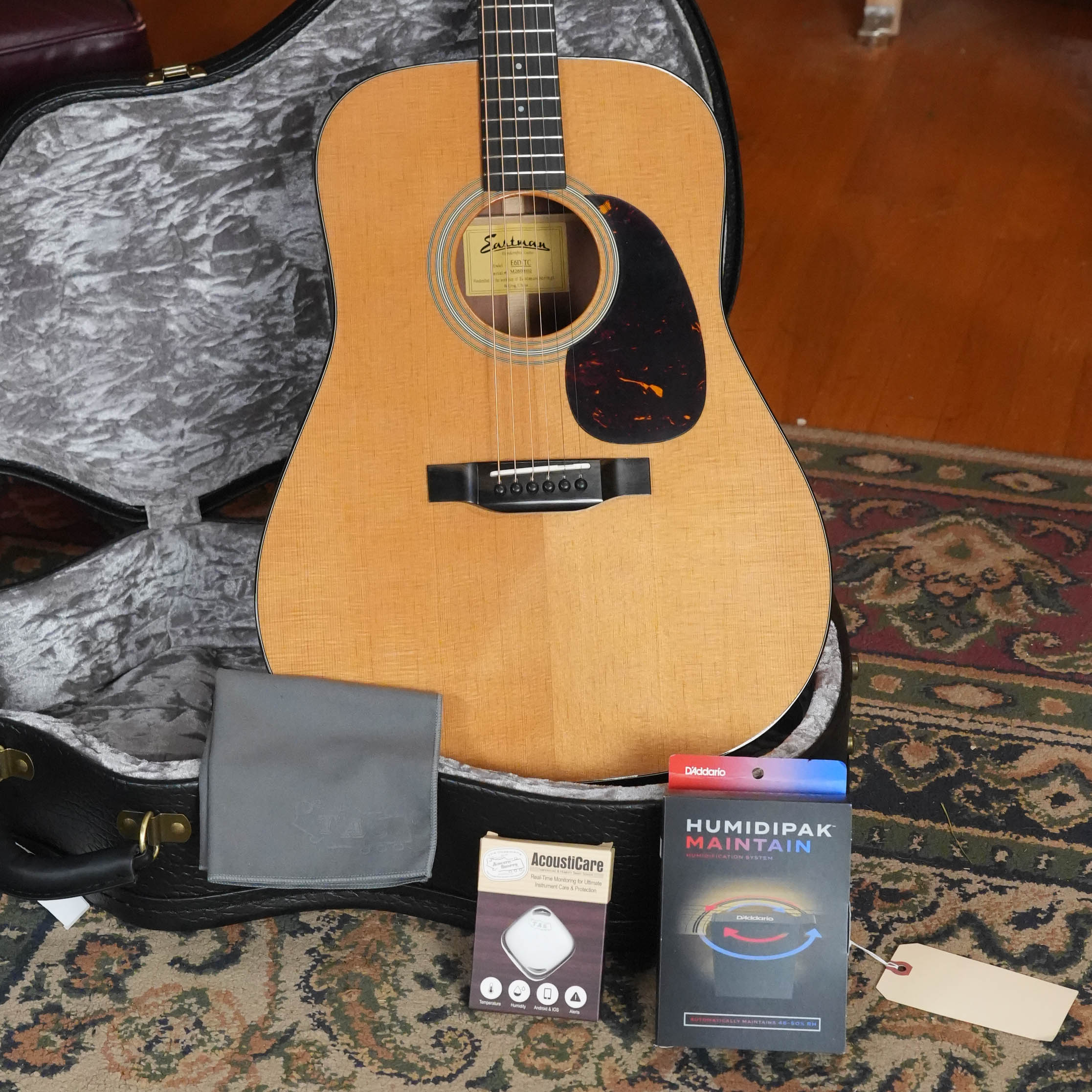 Eastman E6D-TC Dreadnought Acoustic Guitar #8102