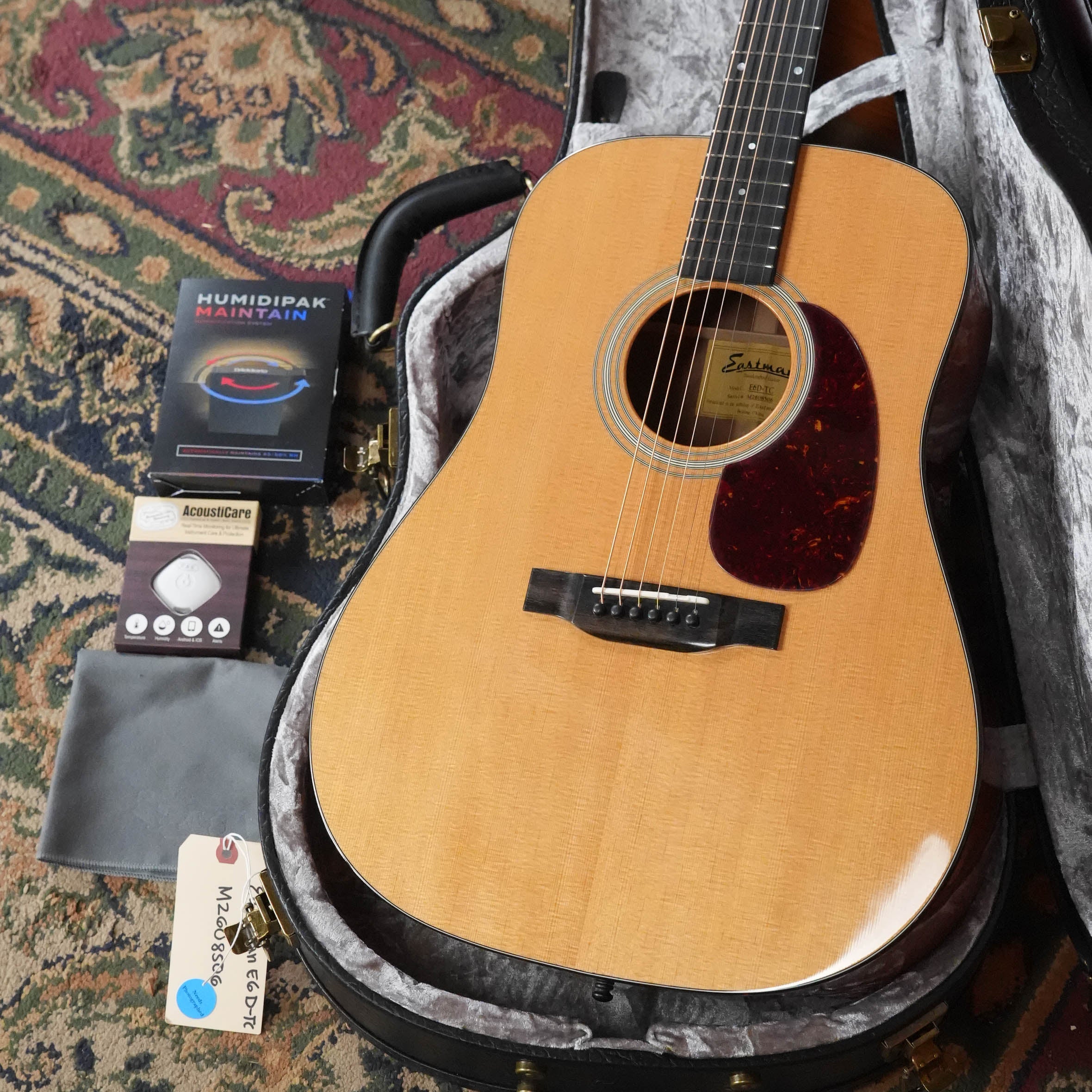 Eastman E6D-TC Dreadnought Acoustic Guitar #8506