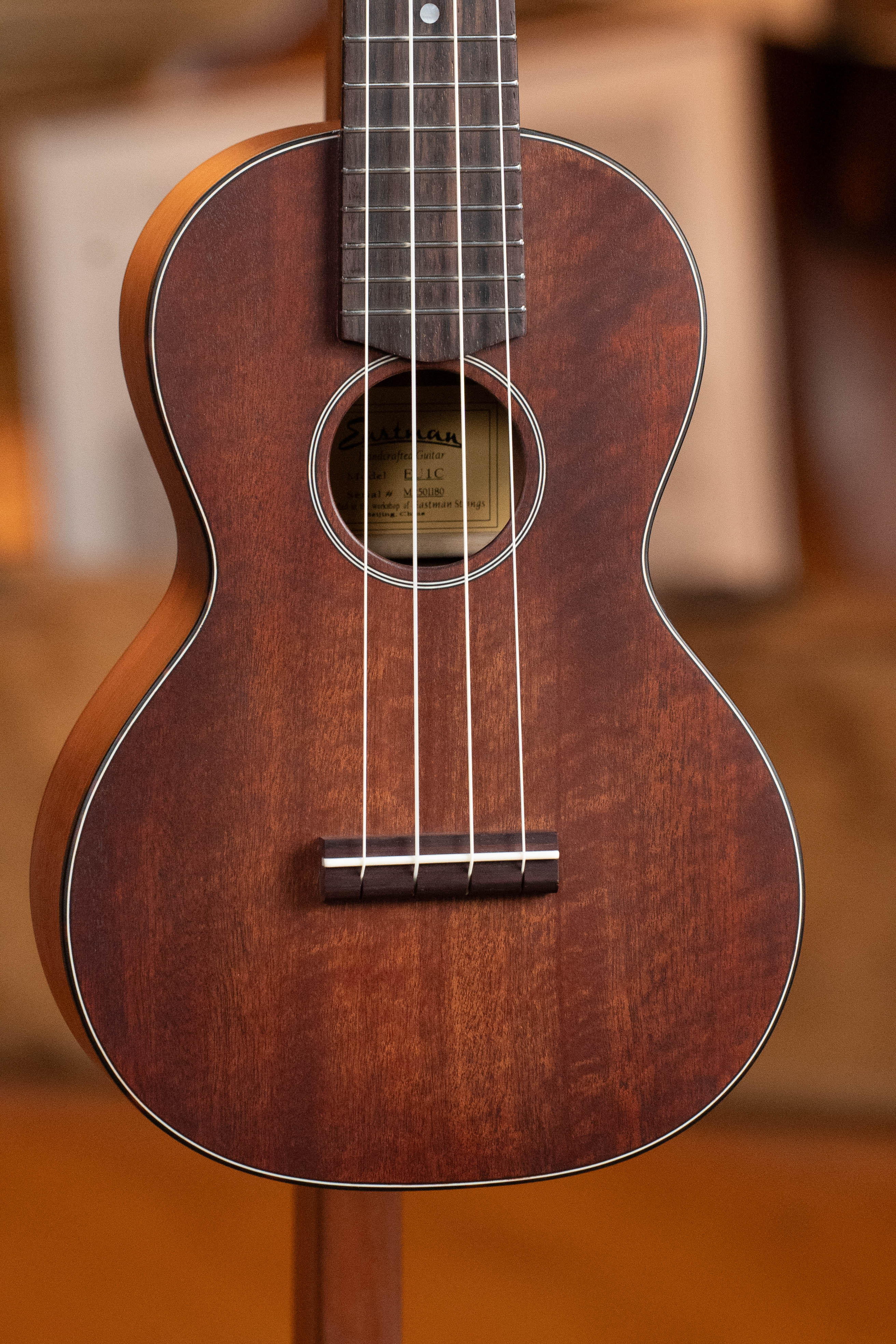 Eastman EU1-C Sitka/Ovangkol Concert Ukulele #1180