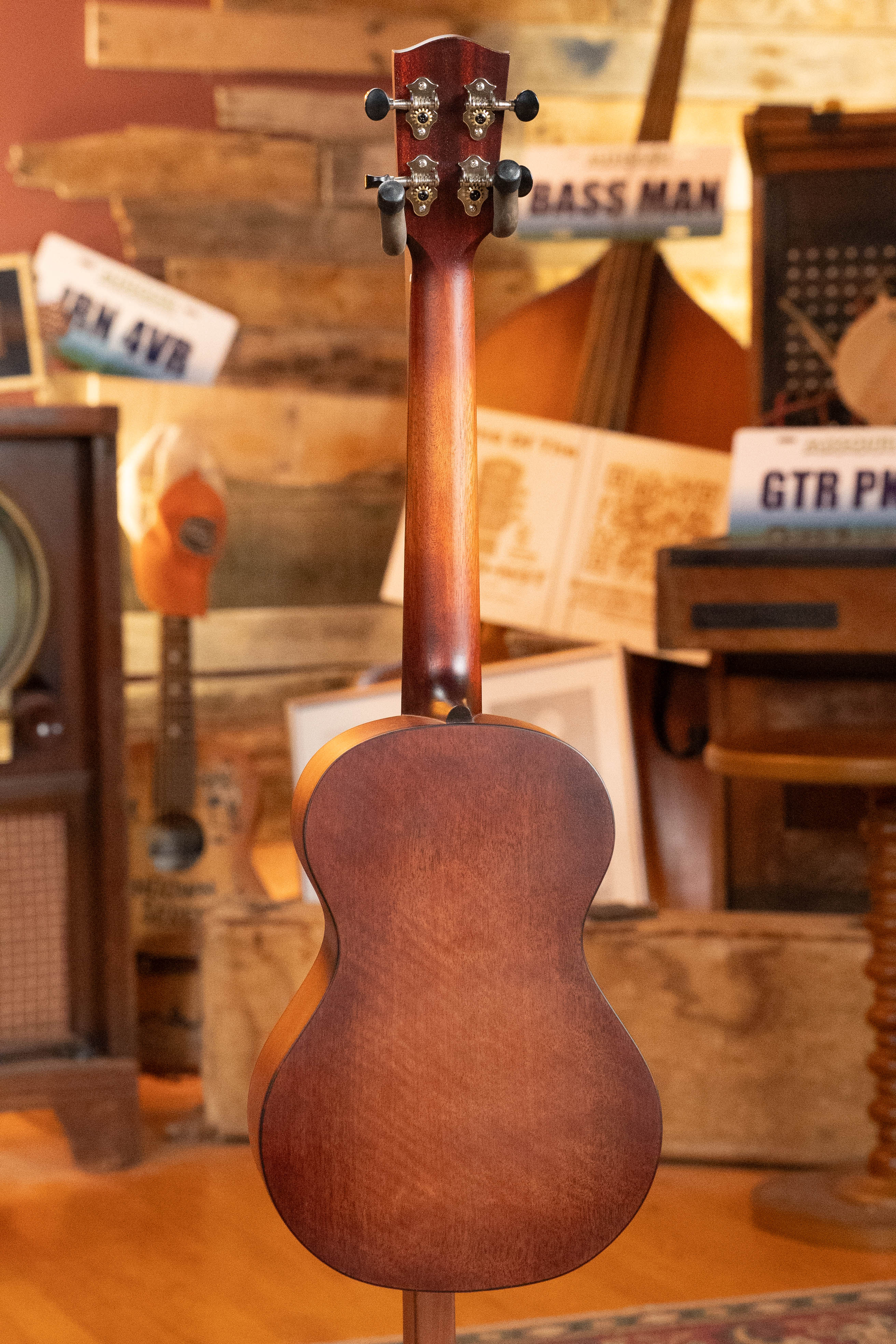 Eastman EU1-T All Solid Mahogany Tenor Ukulele #5150