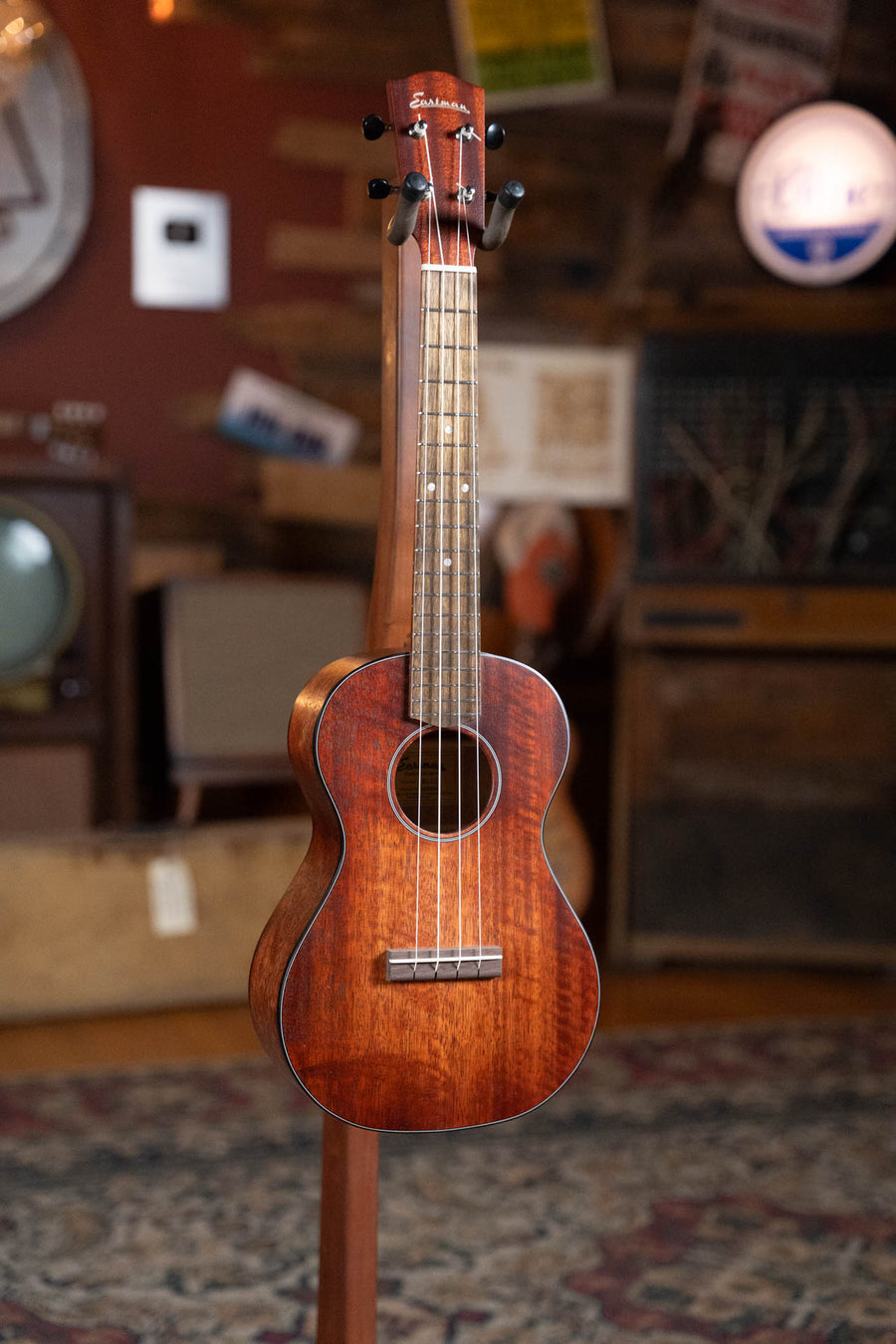 Eastman EU1-T Tenor Ukulele #5443