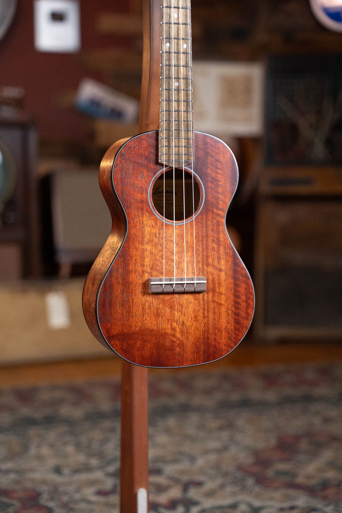 Eastman EU1-T Tenor Ukulele #5443