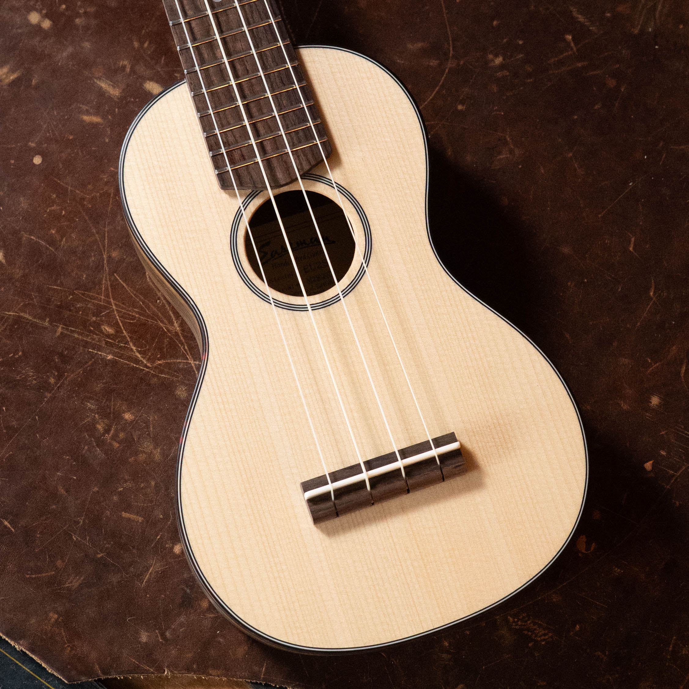 Eastman EU2-s  Sitka/ Rosewood Soprano Ukulele #2071